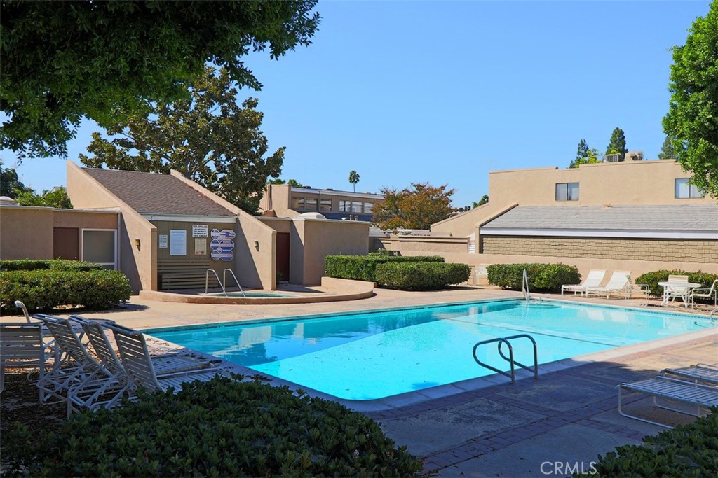 2900 Madison Avenue D12