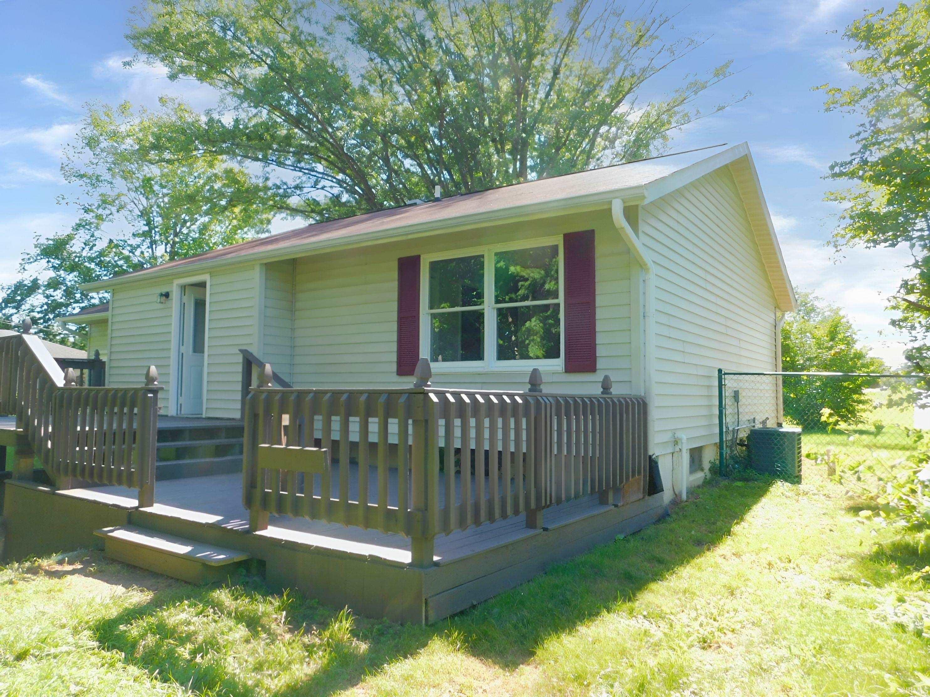 4933 S Old State Road 37