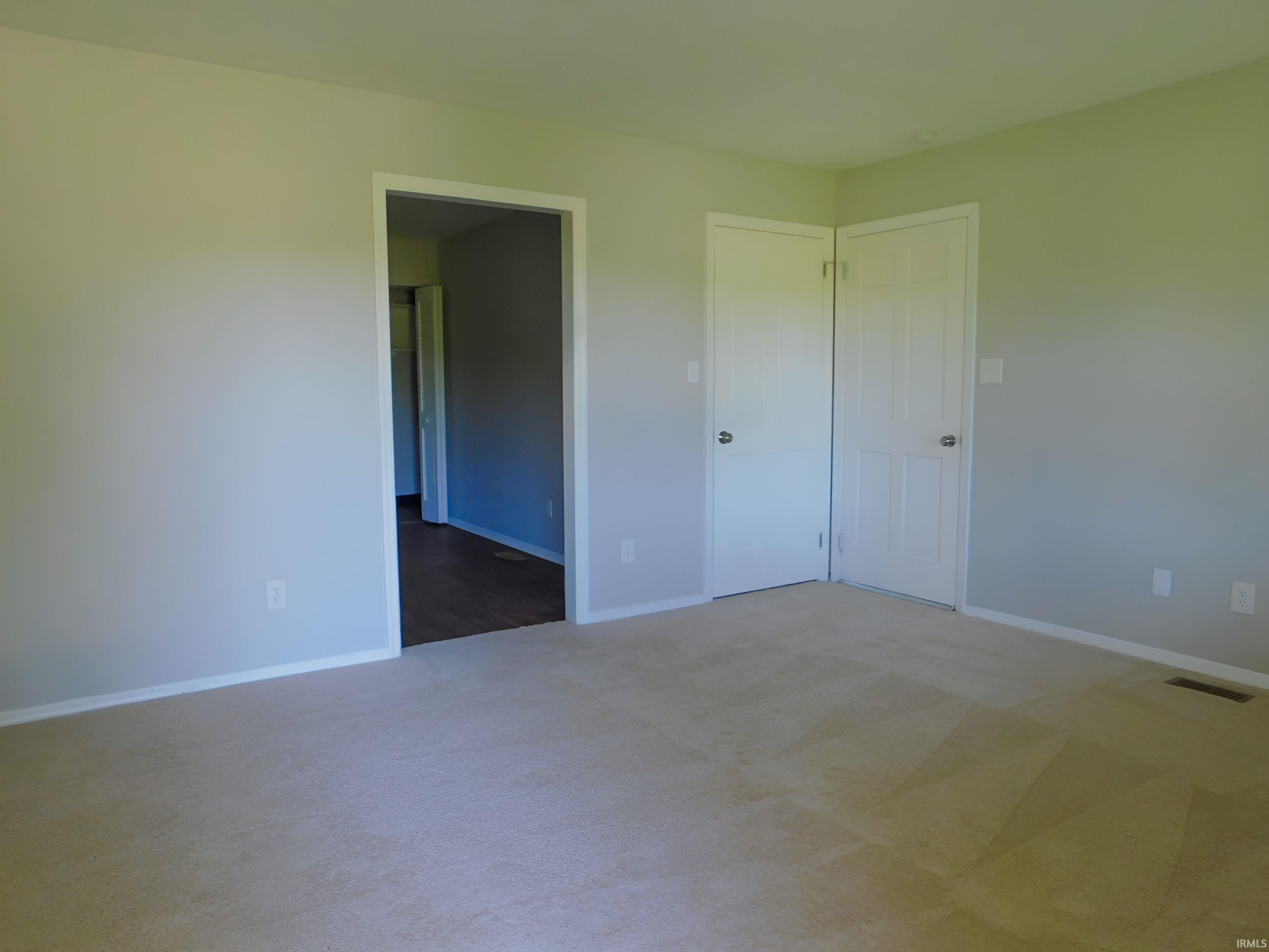 4933 S Old State Road 37