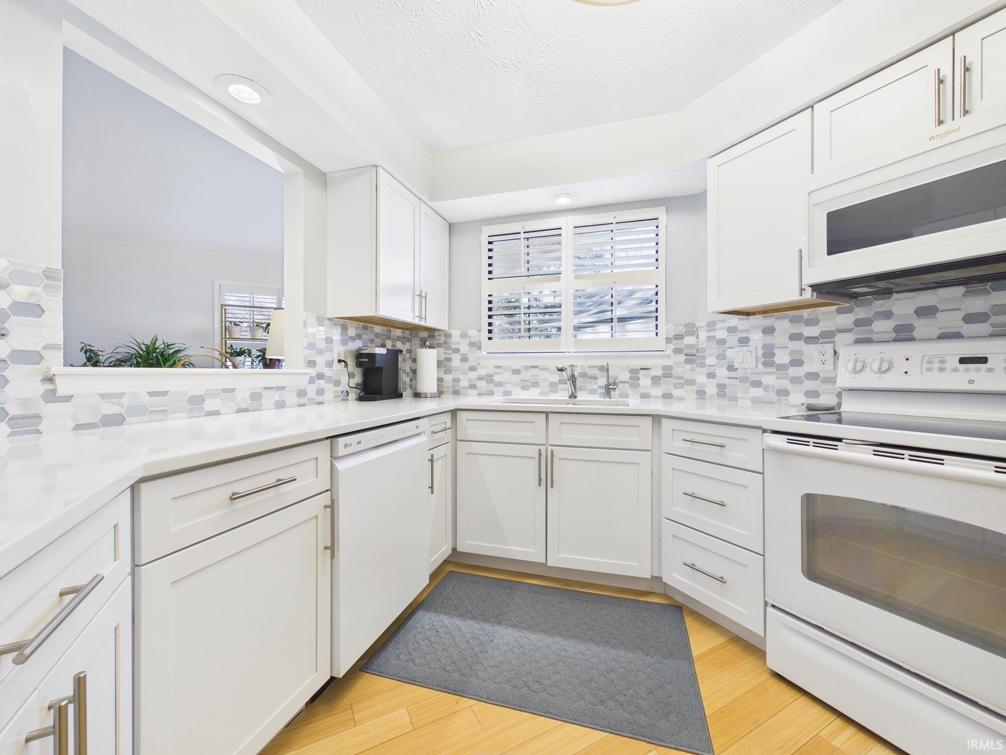 7859 Bosinney Circle