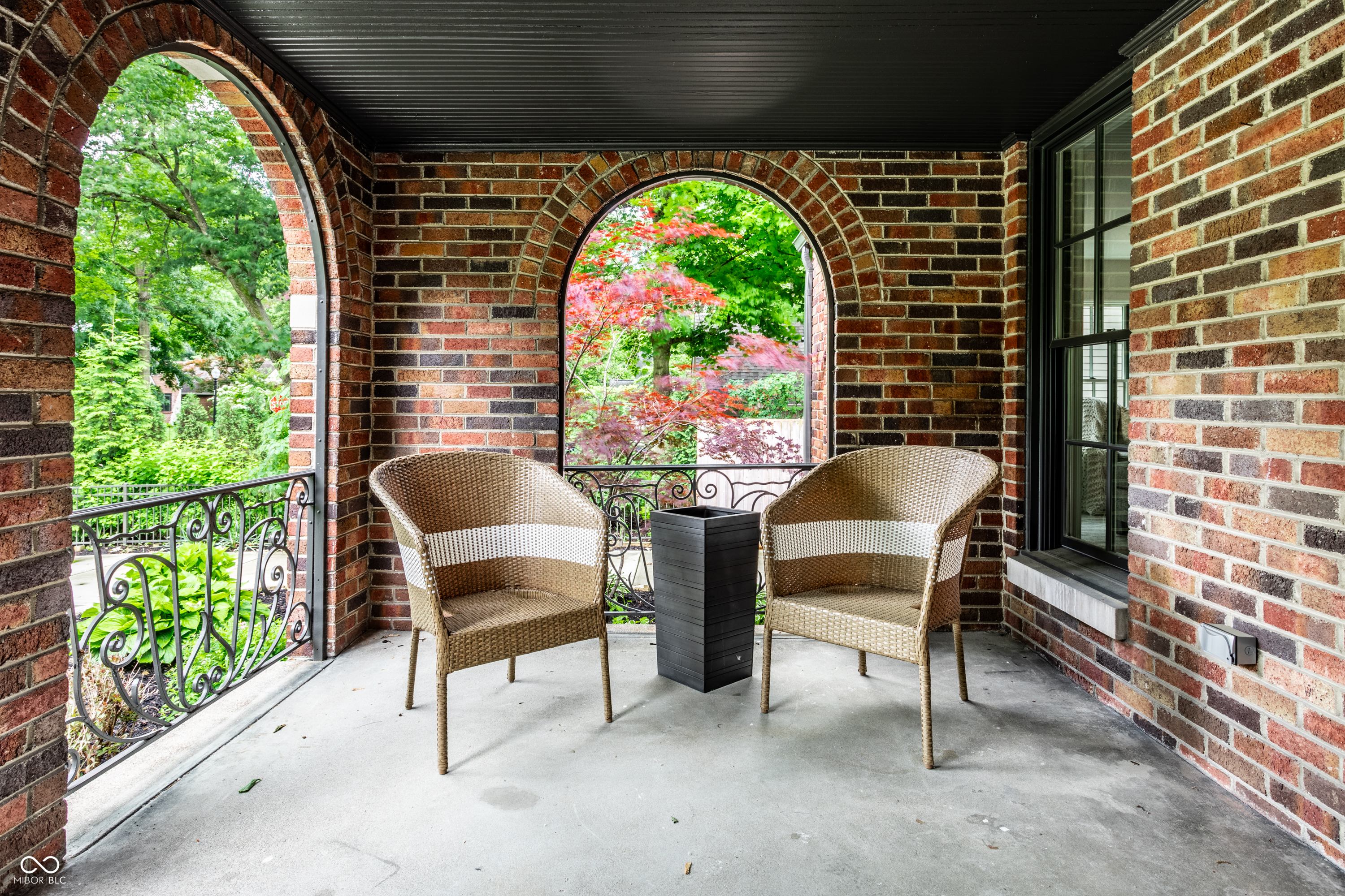 5708 Winthrop Avenue