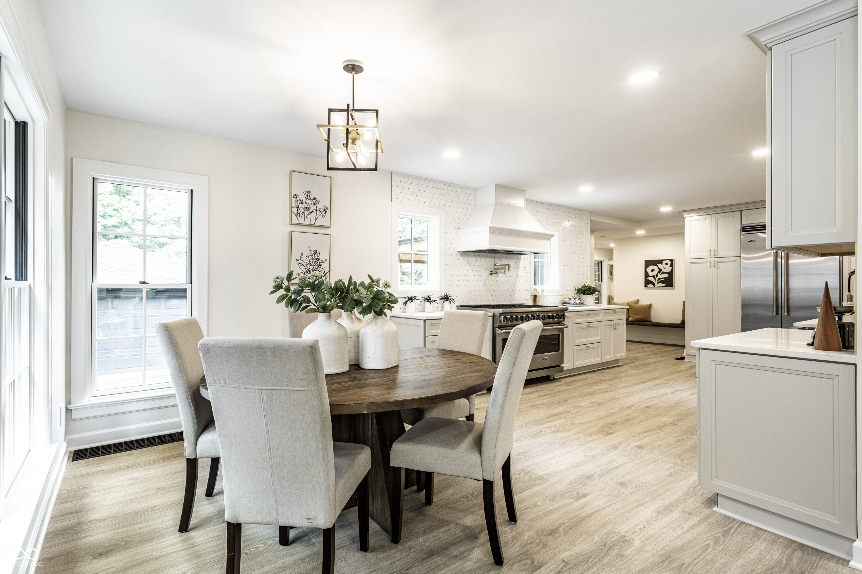 5708 Winthrop Avenue