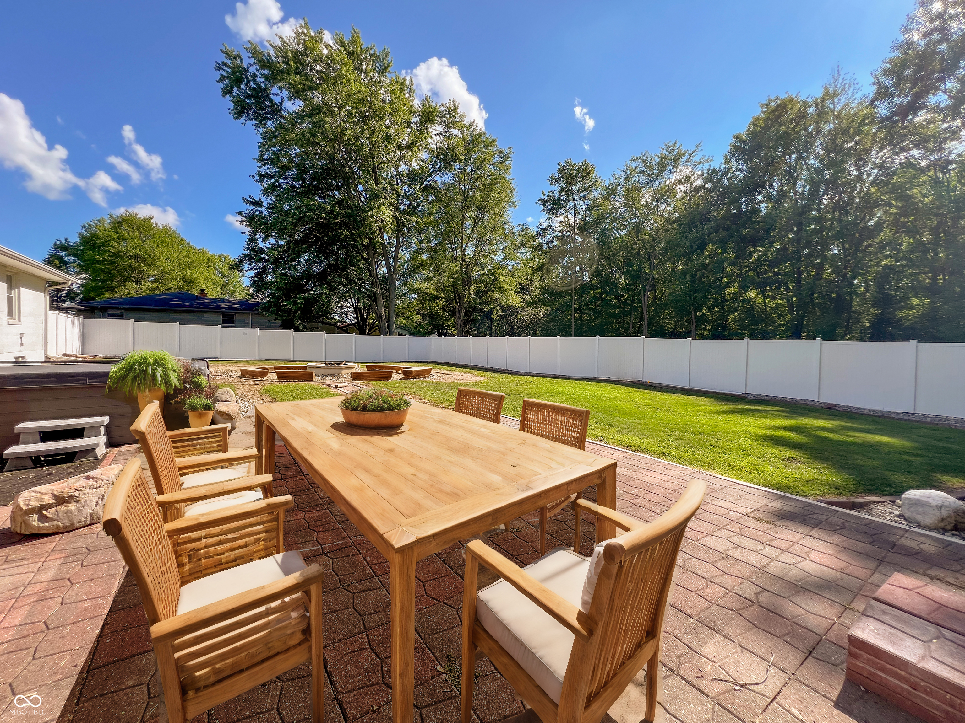3357 N State Road 9