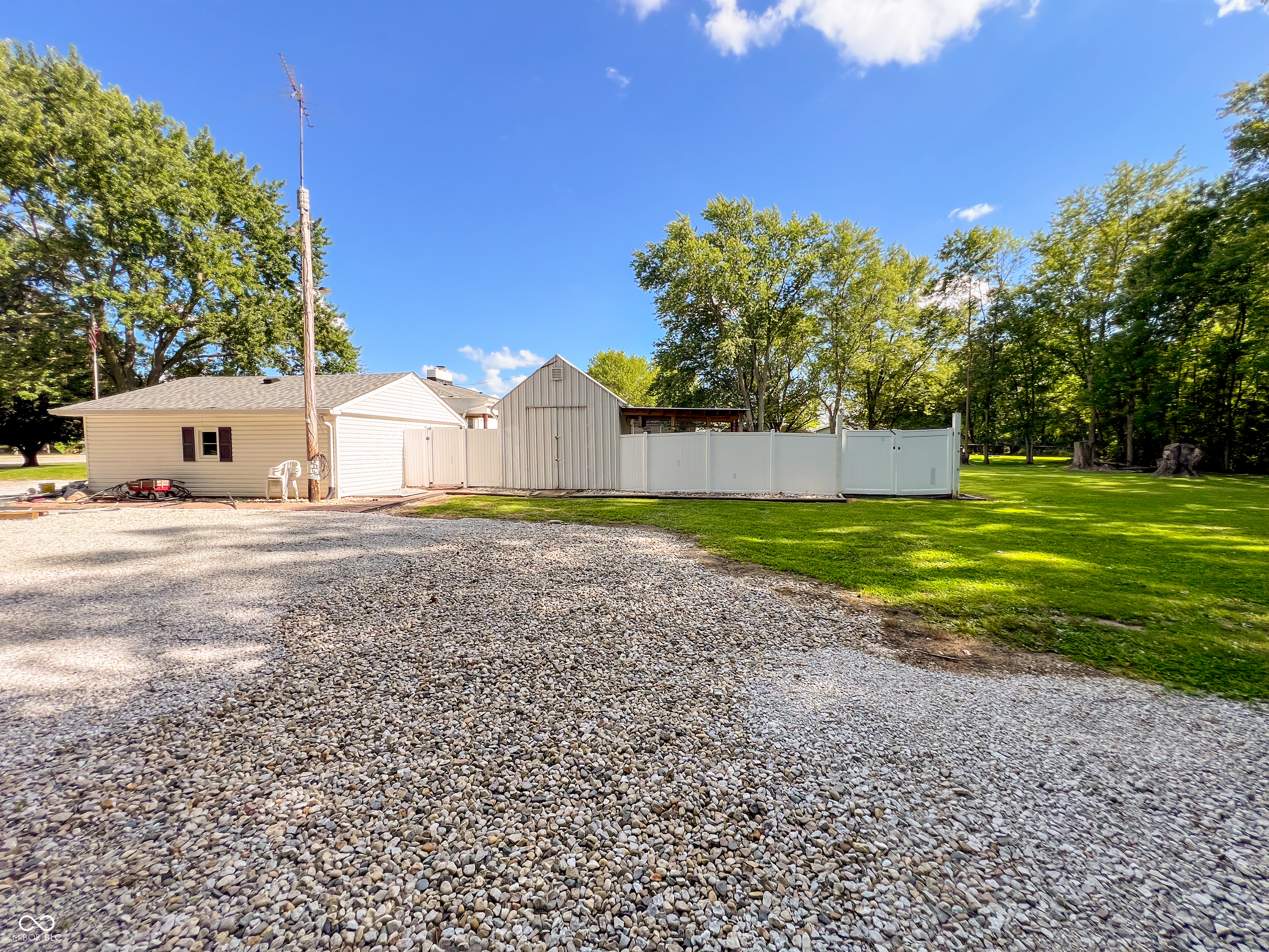3357 N State Road 9