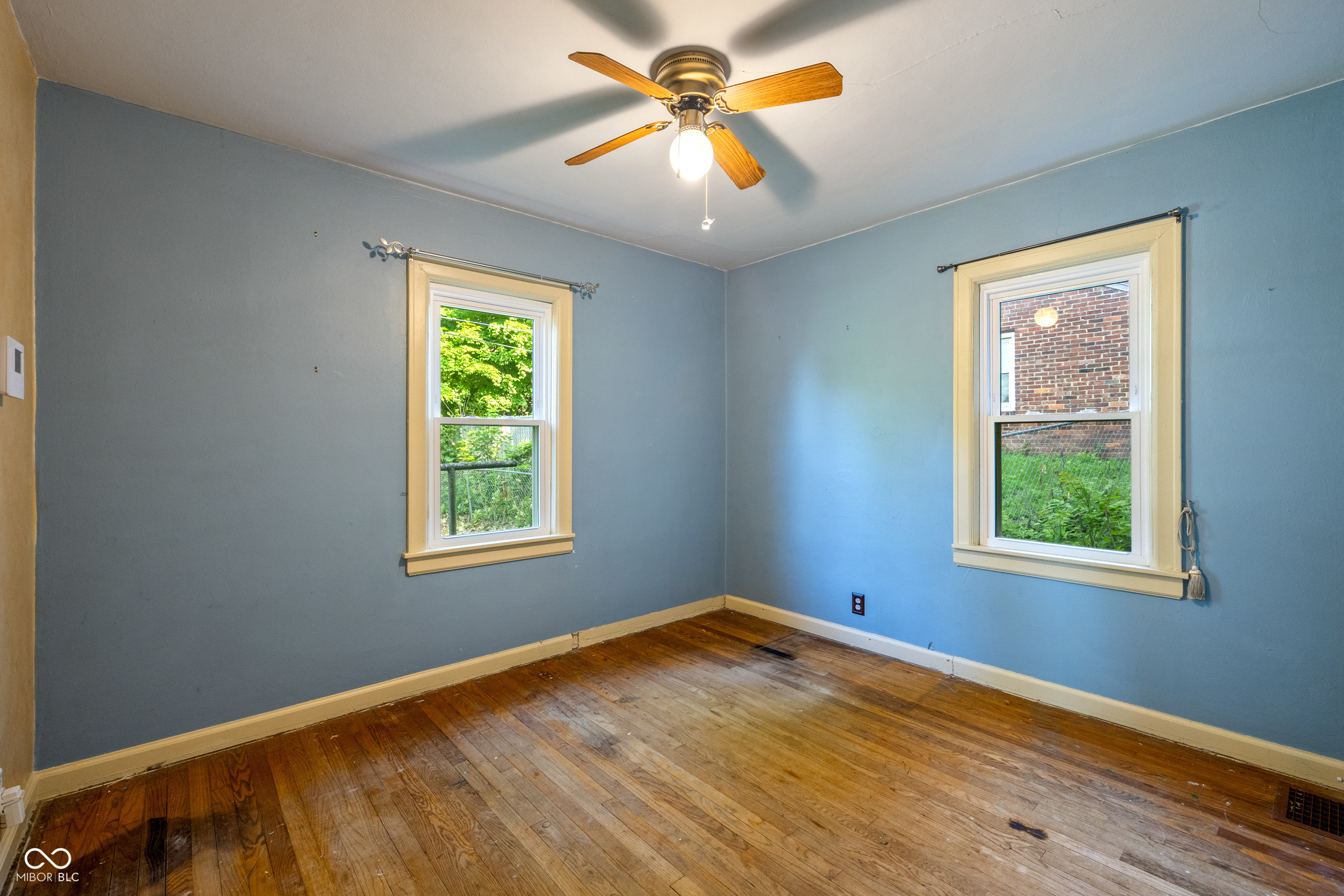 327 Central Avenue