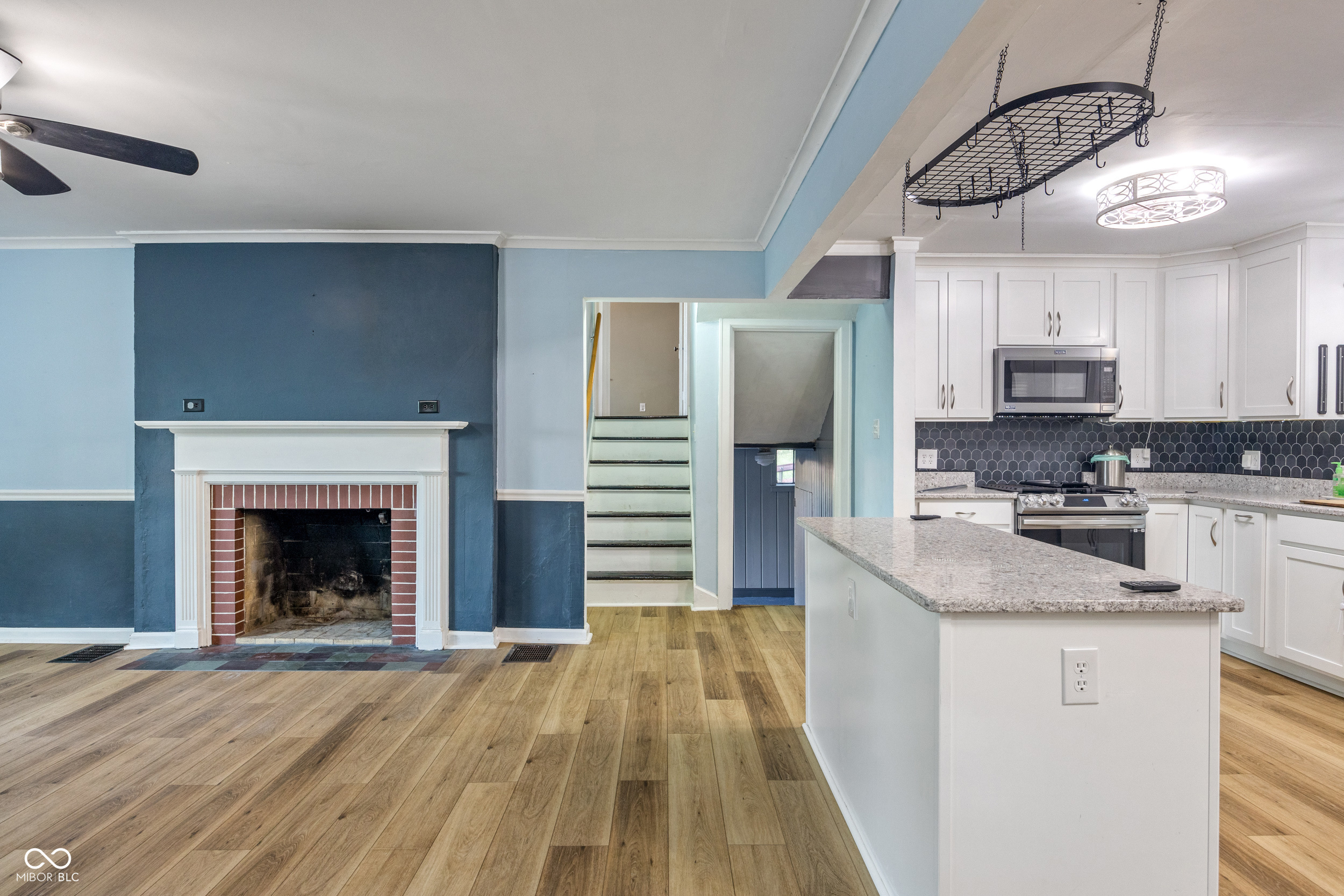 327 Central Avenue