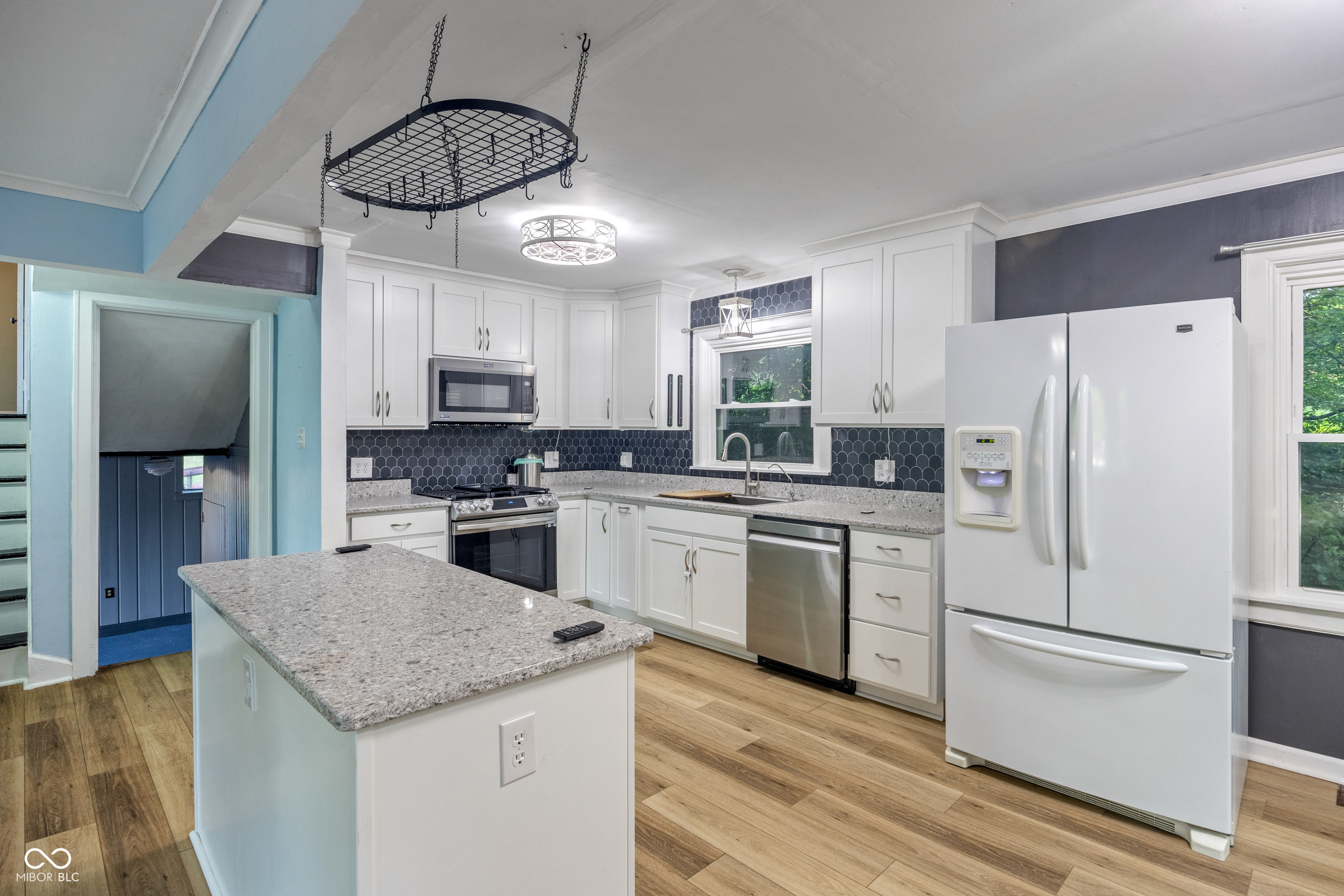 327 Central Avenue