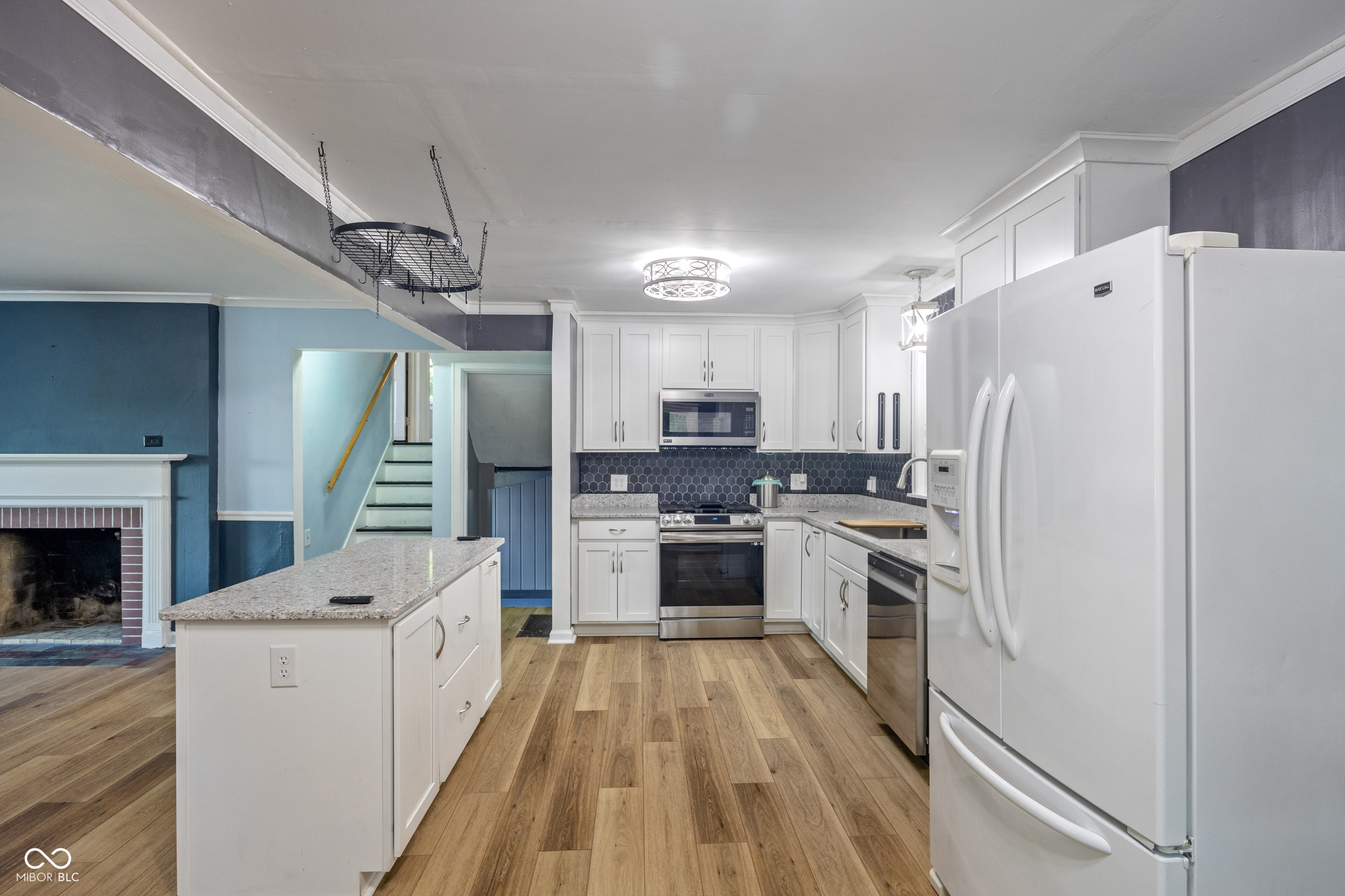 327 Central Avenue