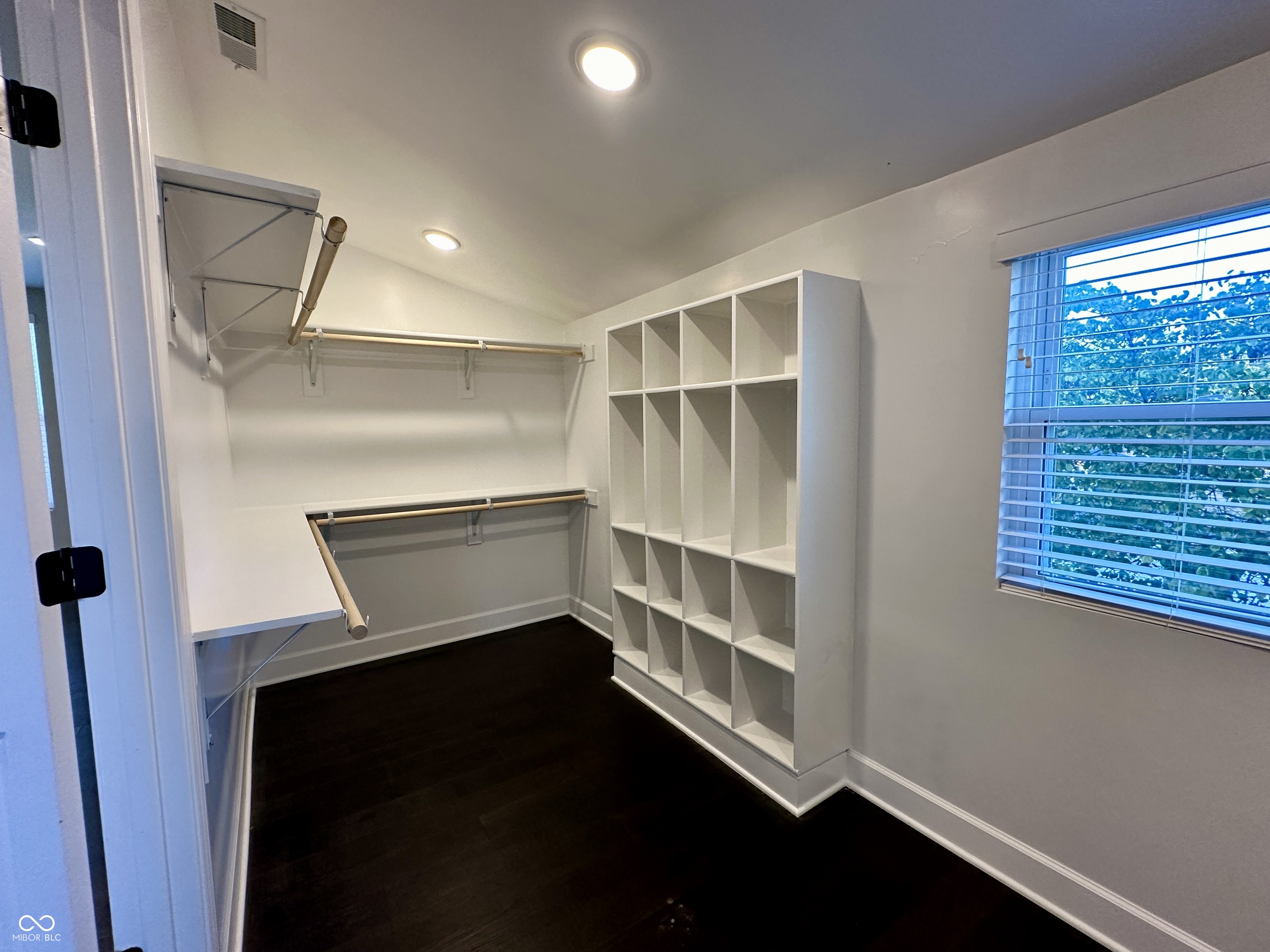 213 E Madison Avenue