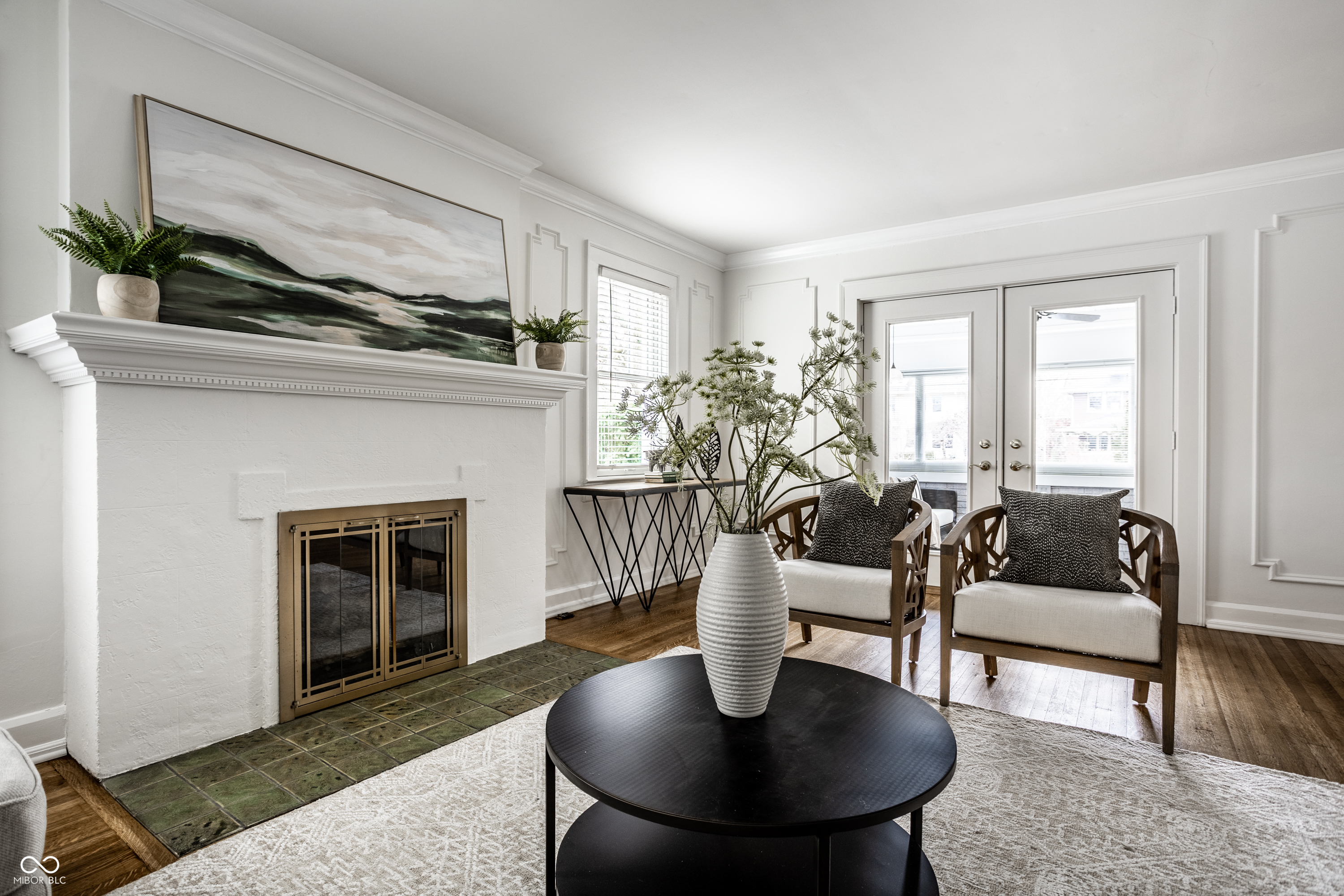 4923 Washington Boulevard