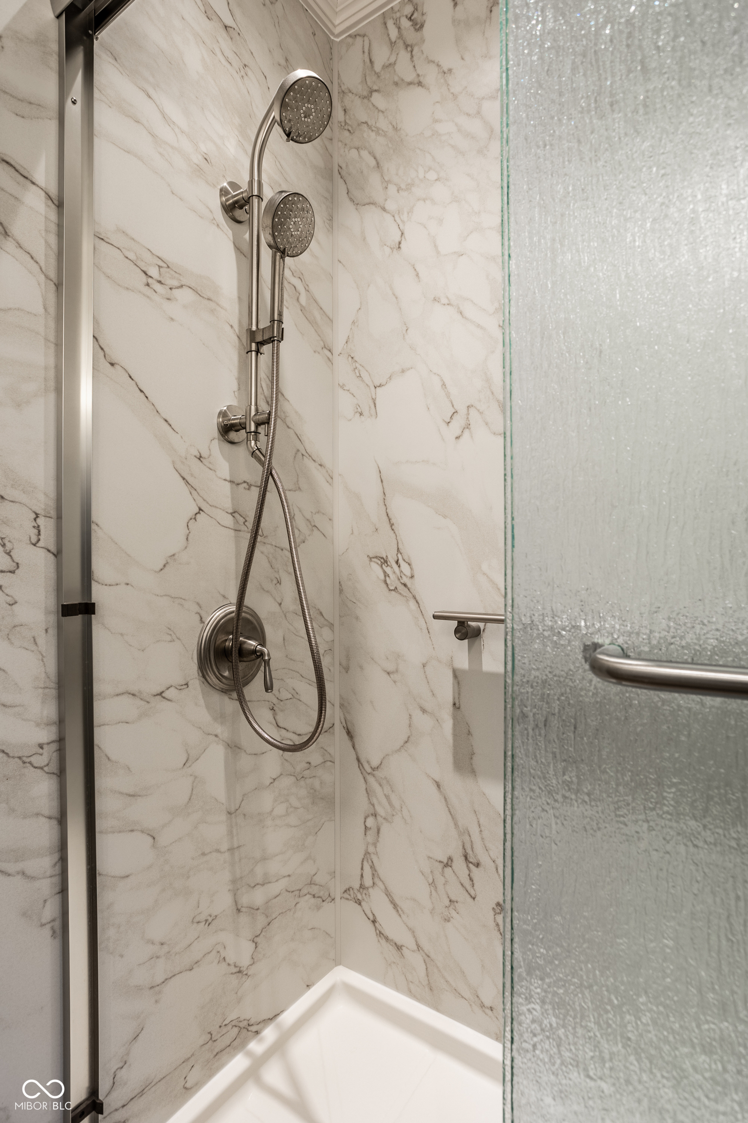 4923 Washington Boulevard