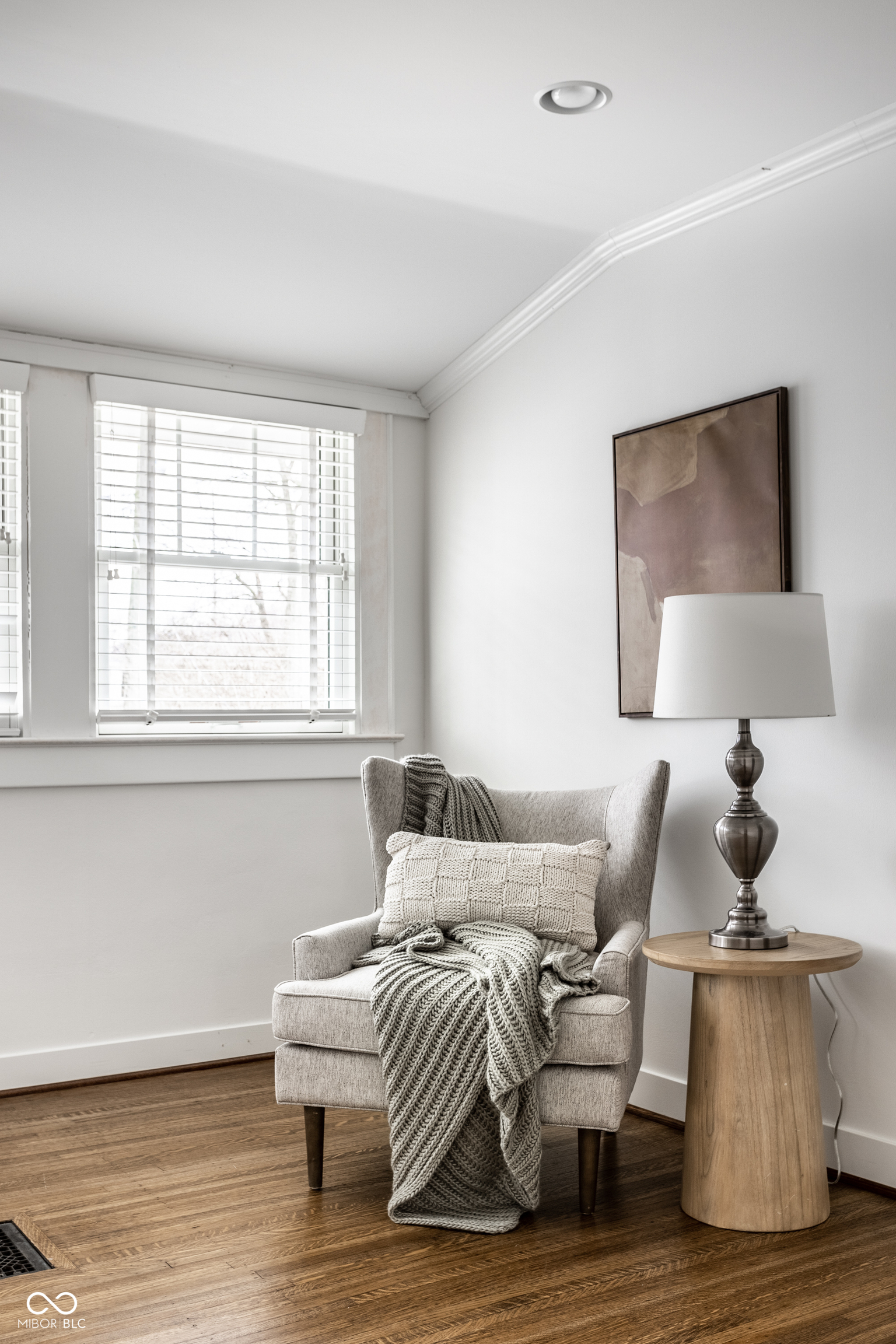 4923 Washington Boulevard