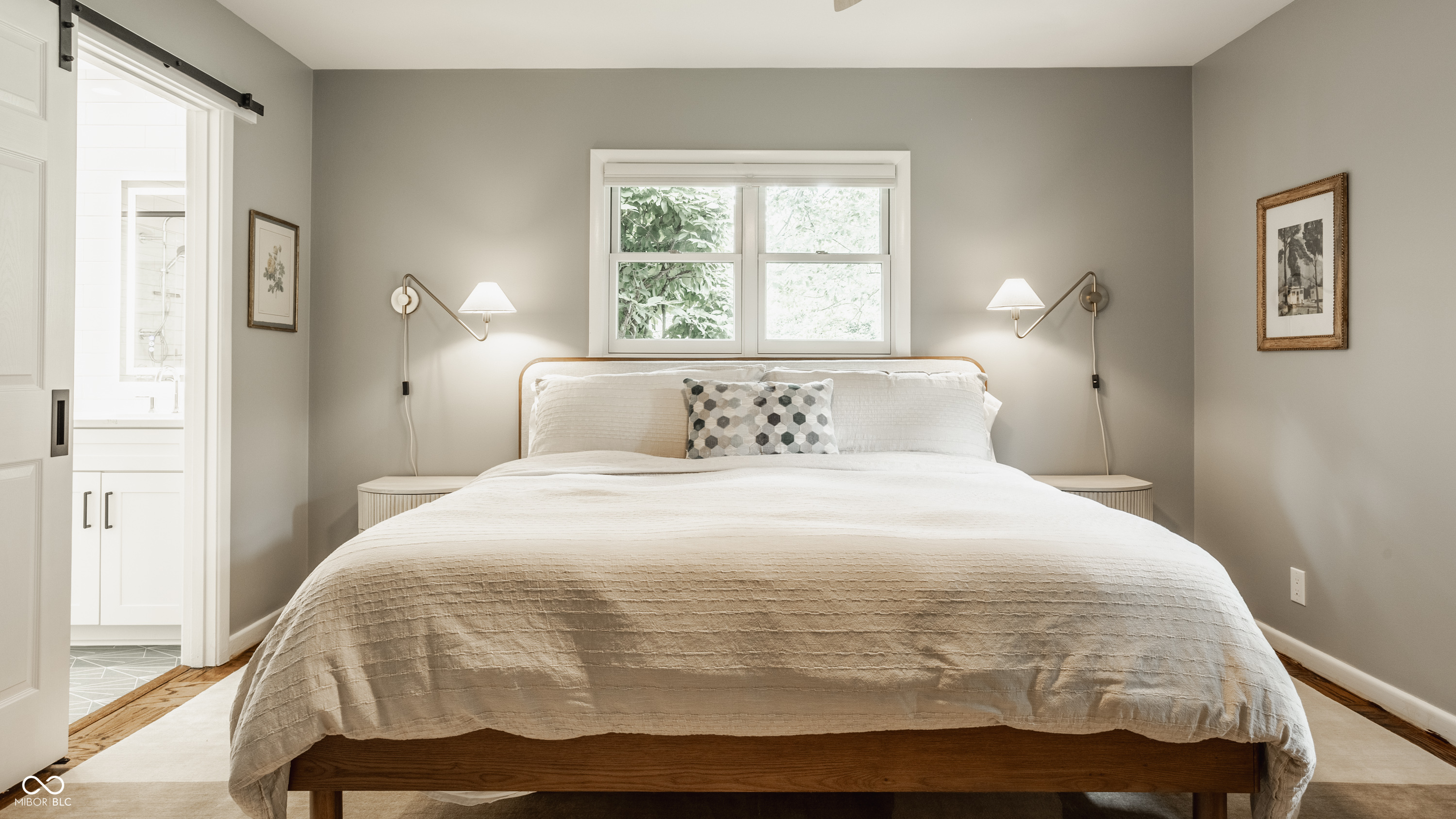 7887 Meadowbrook Drive