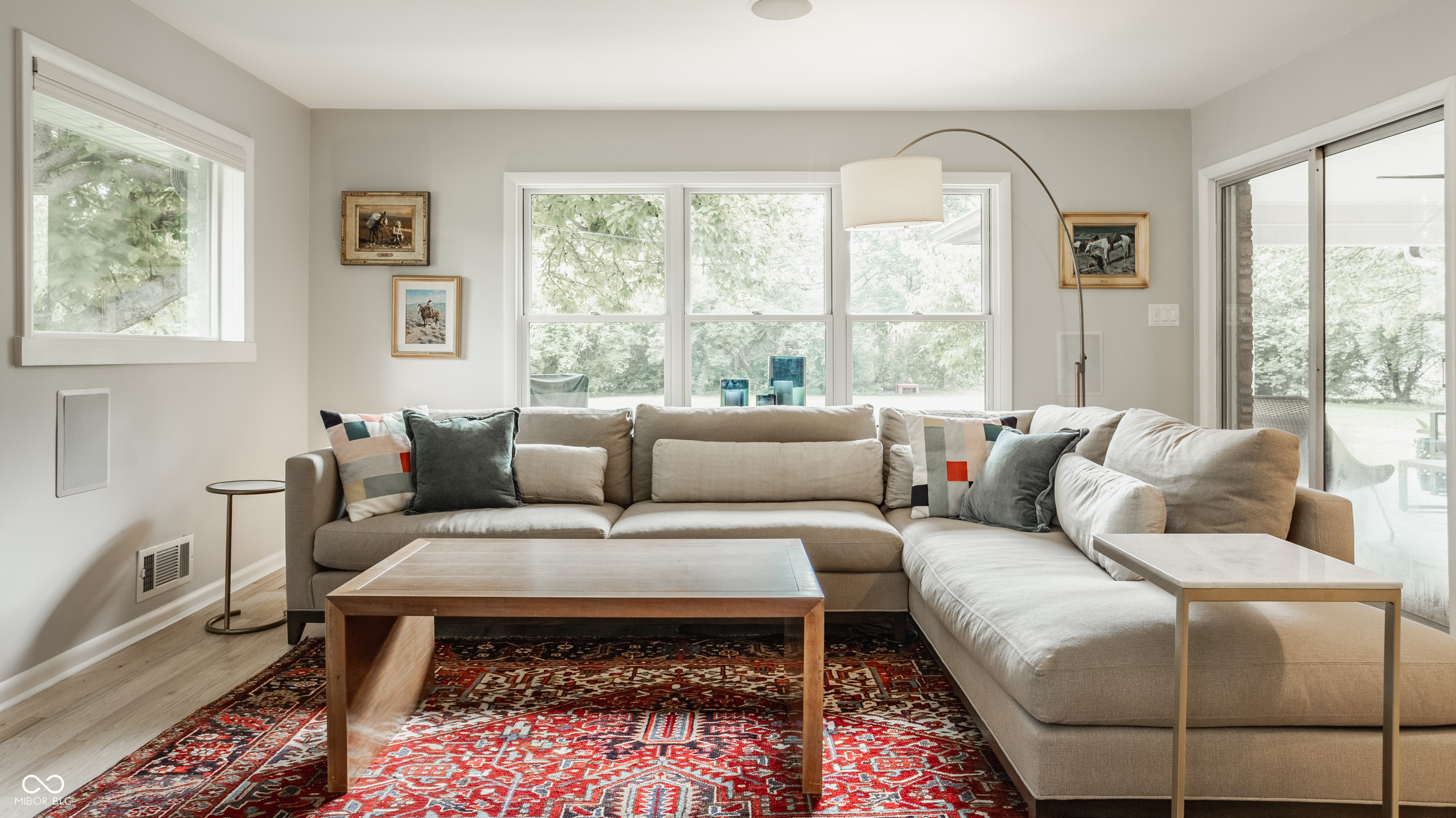 7887 Meadowbrook Drive