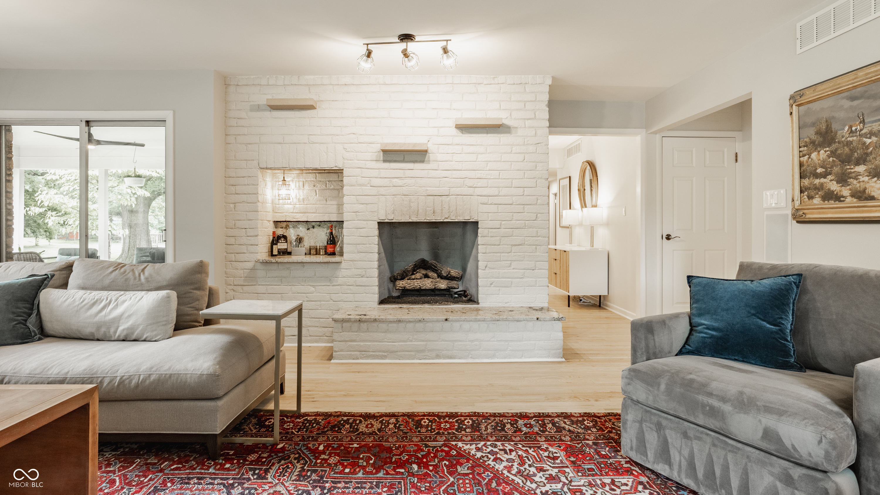 7887 Meadowbrook Drive