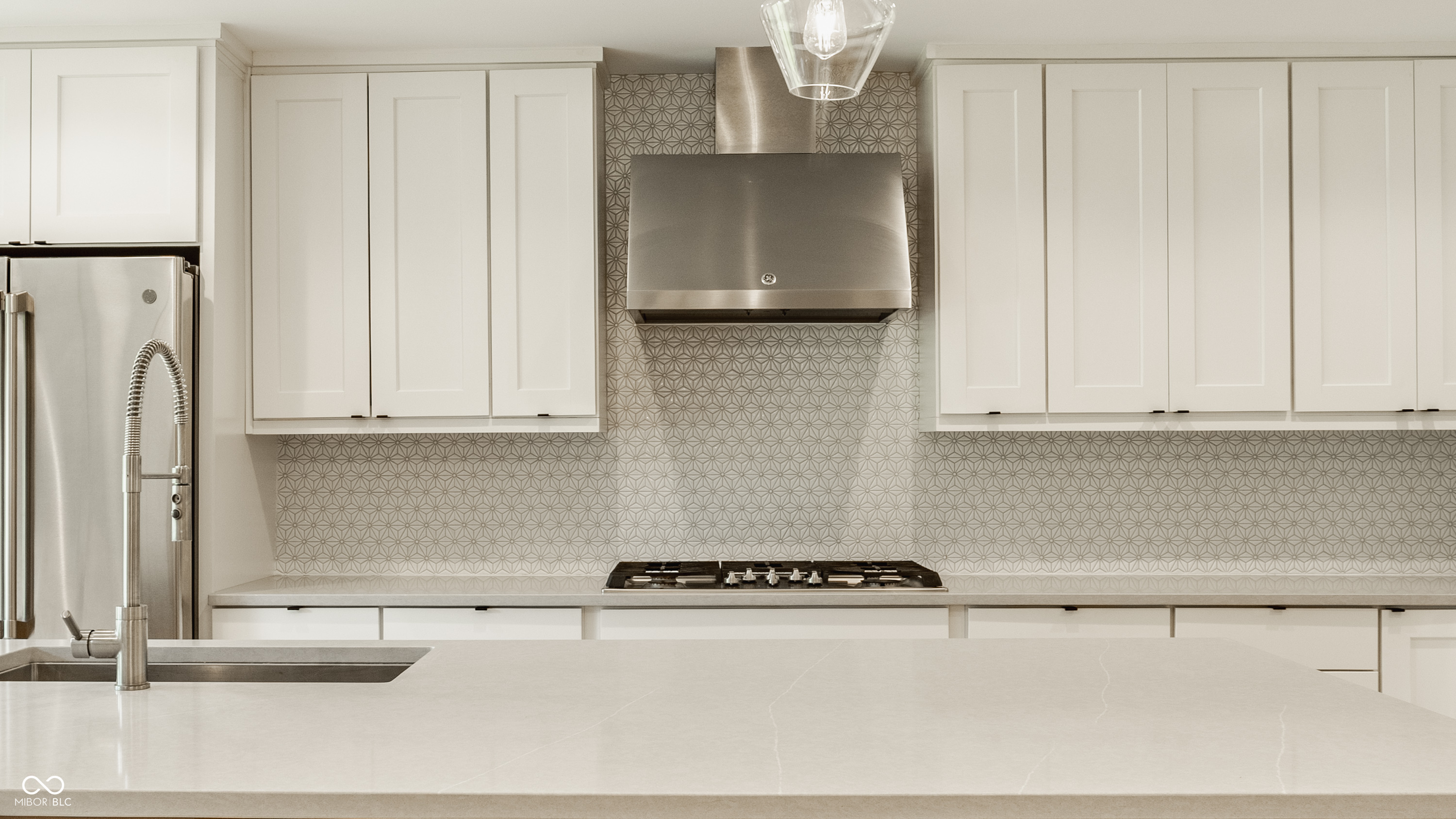 7887 Meadowbrook Drive