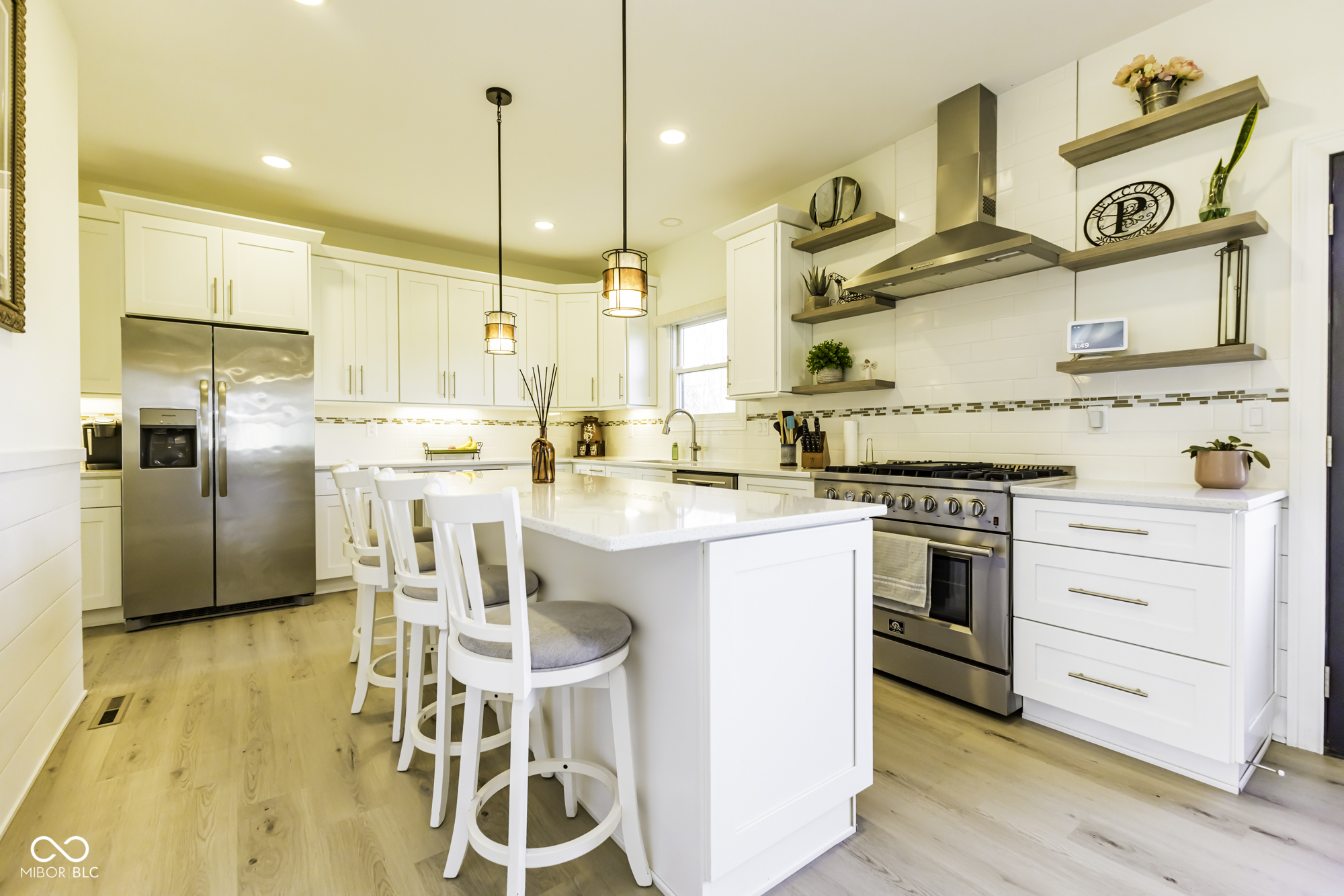 9410 W Milk House Lane