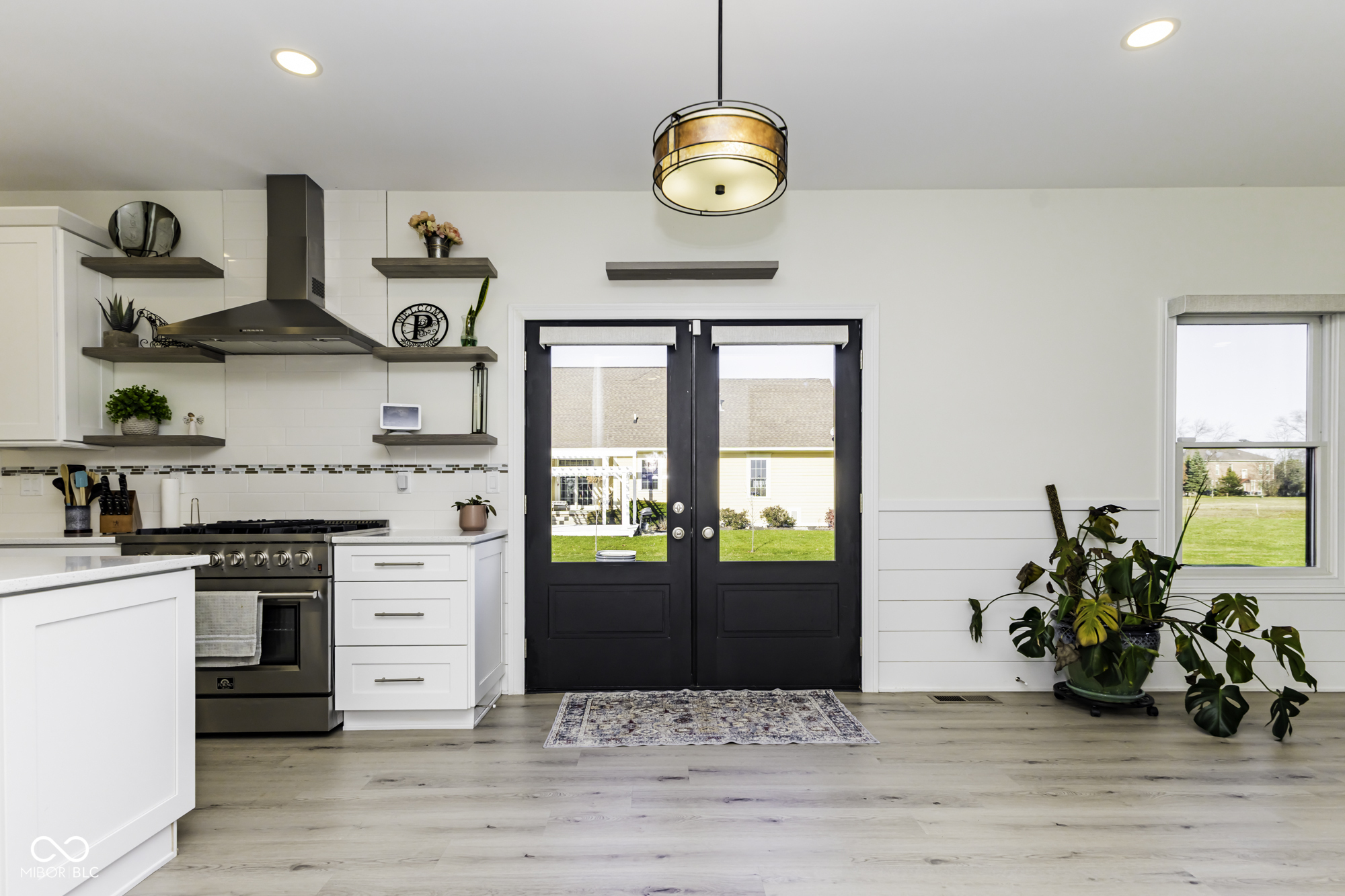 9410 W Milk House Lane