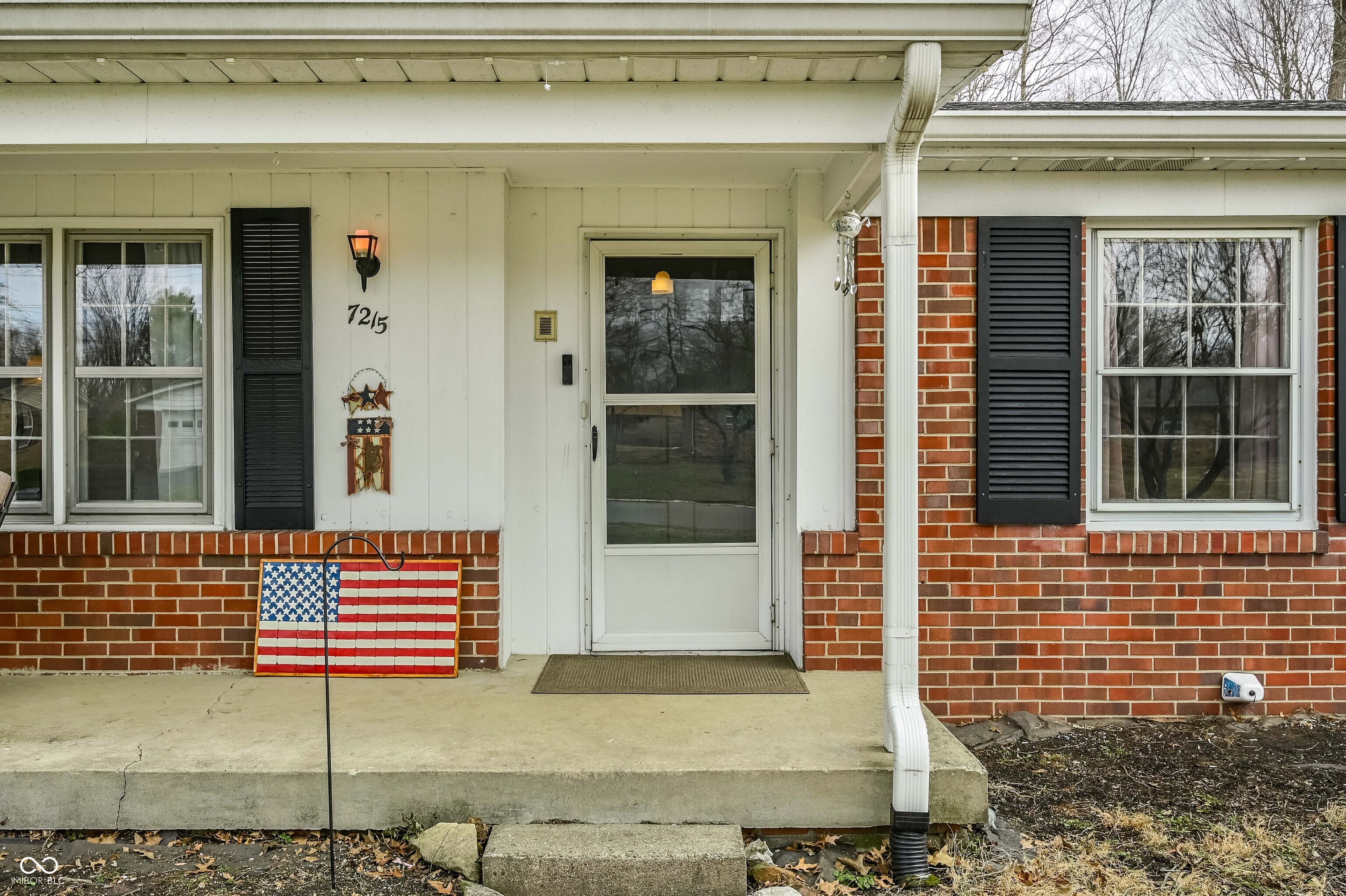 7215 N Oakland Avenue