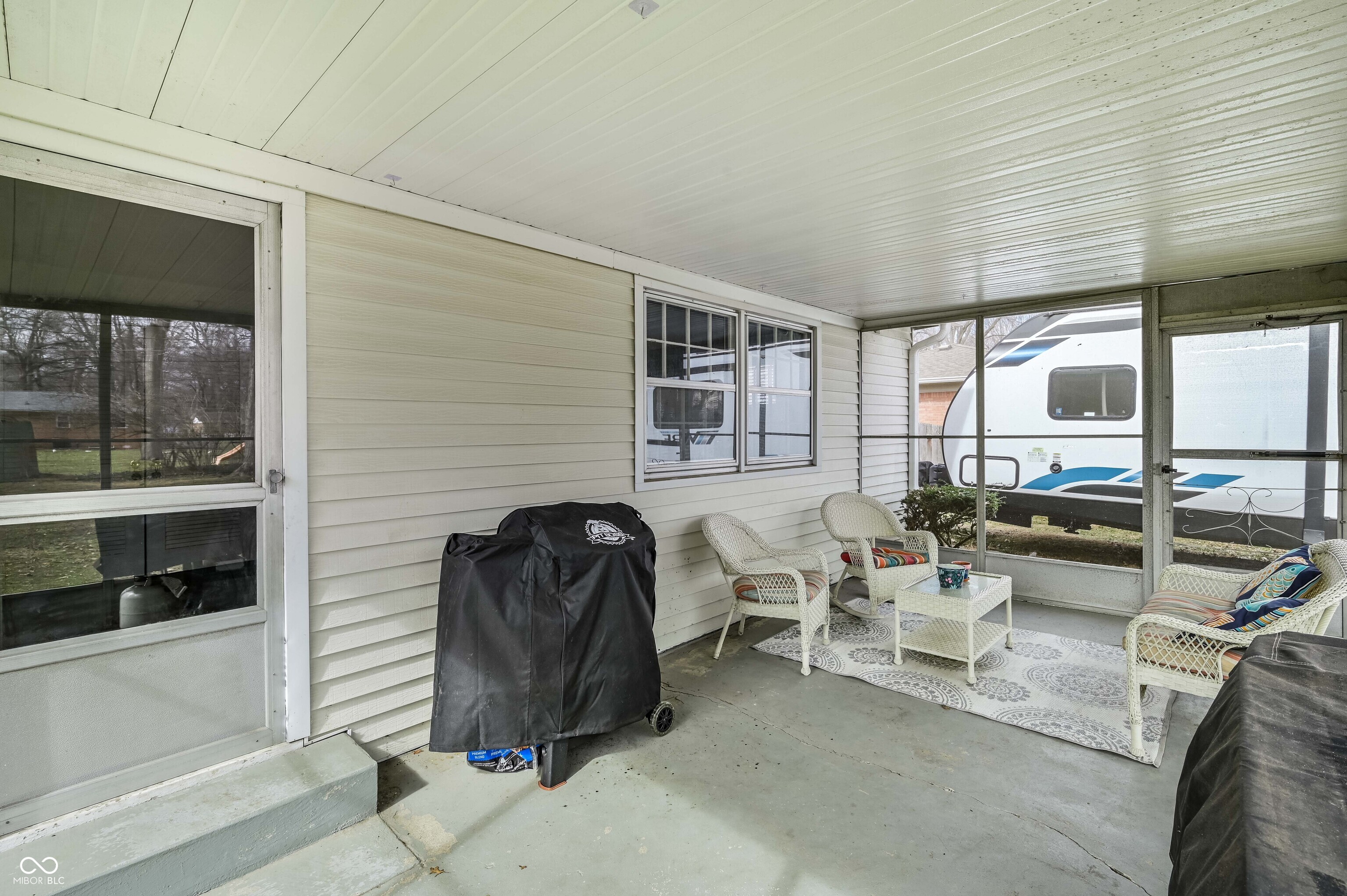 7215 N Oakland Avenue