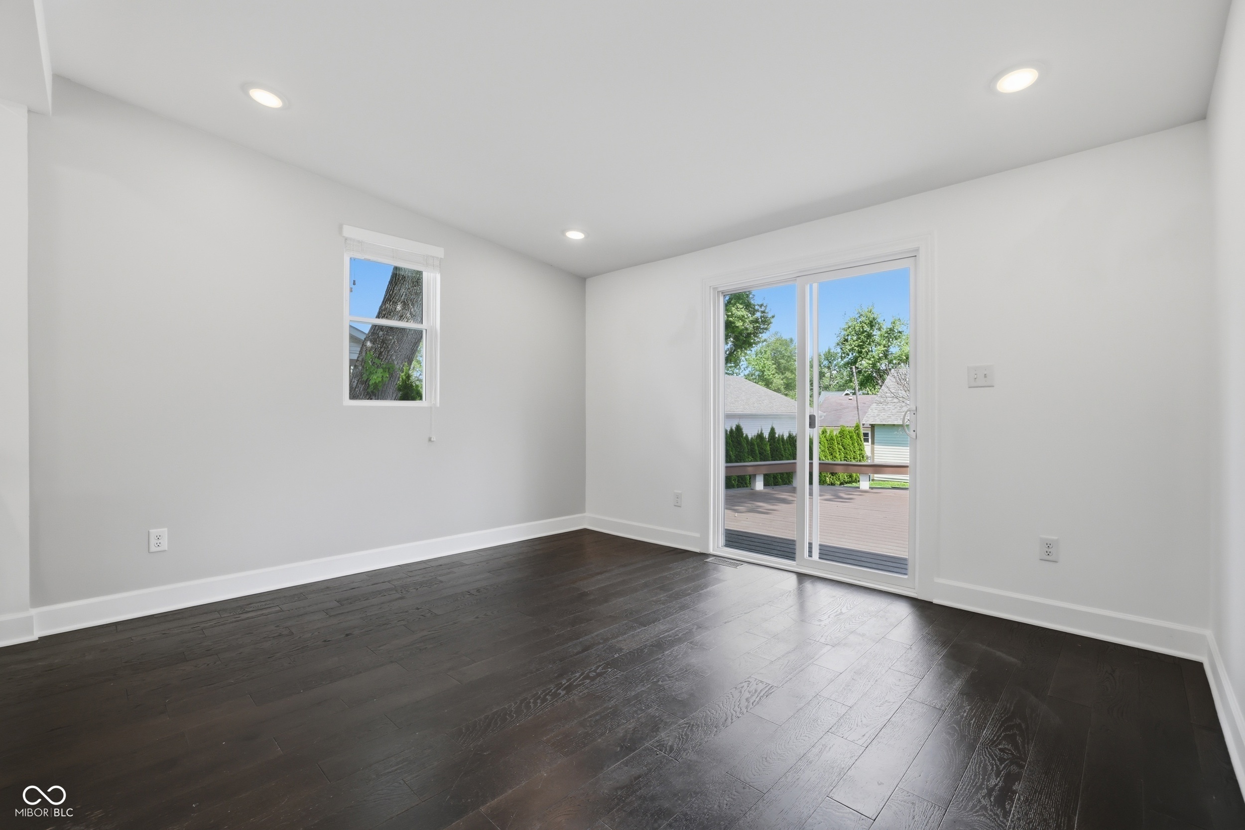 213 E Madison Avenue