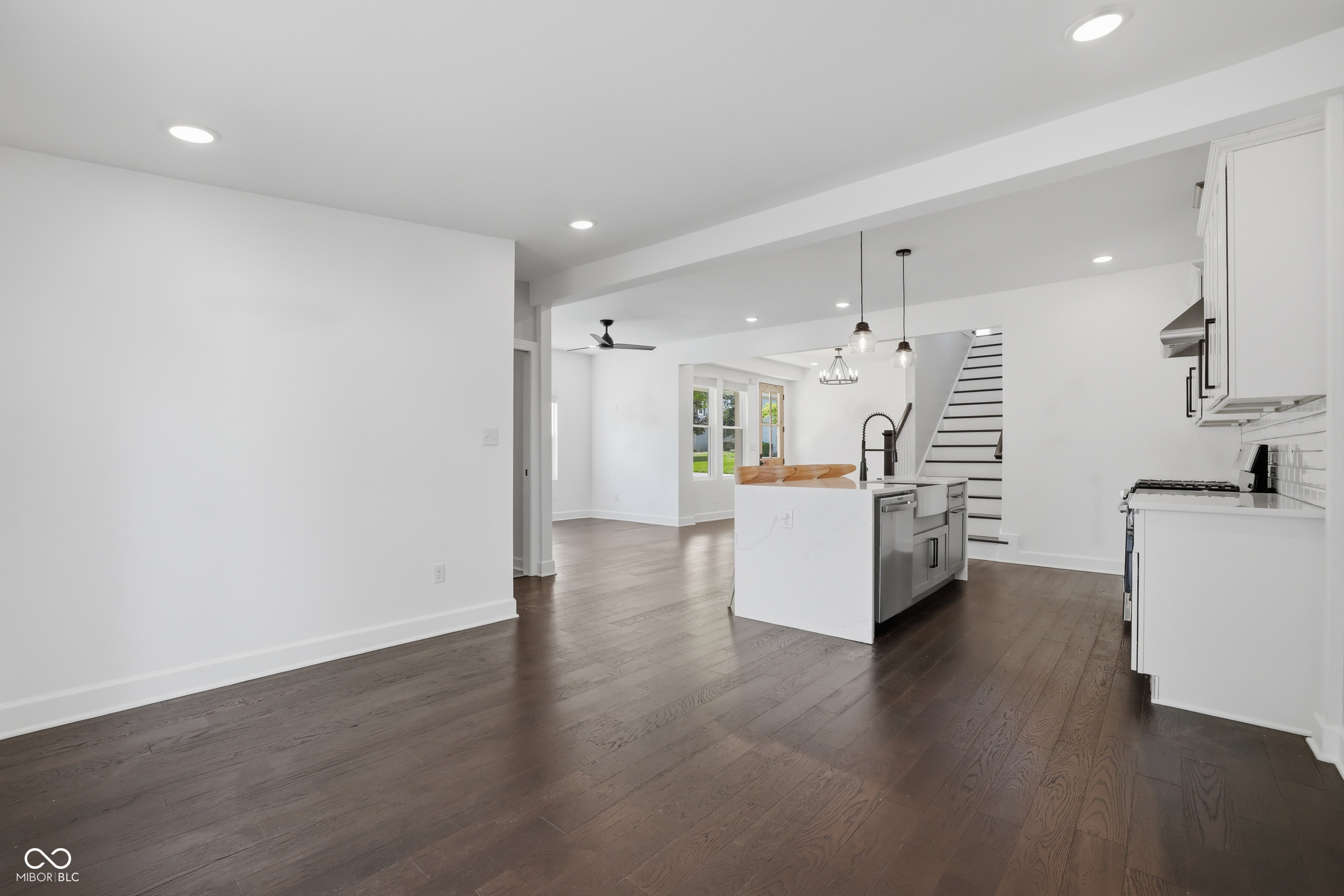 213 E Madison Avenue