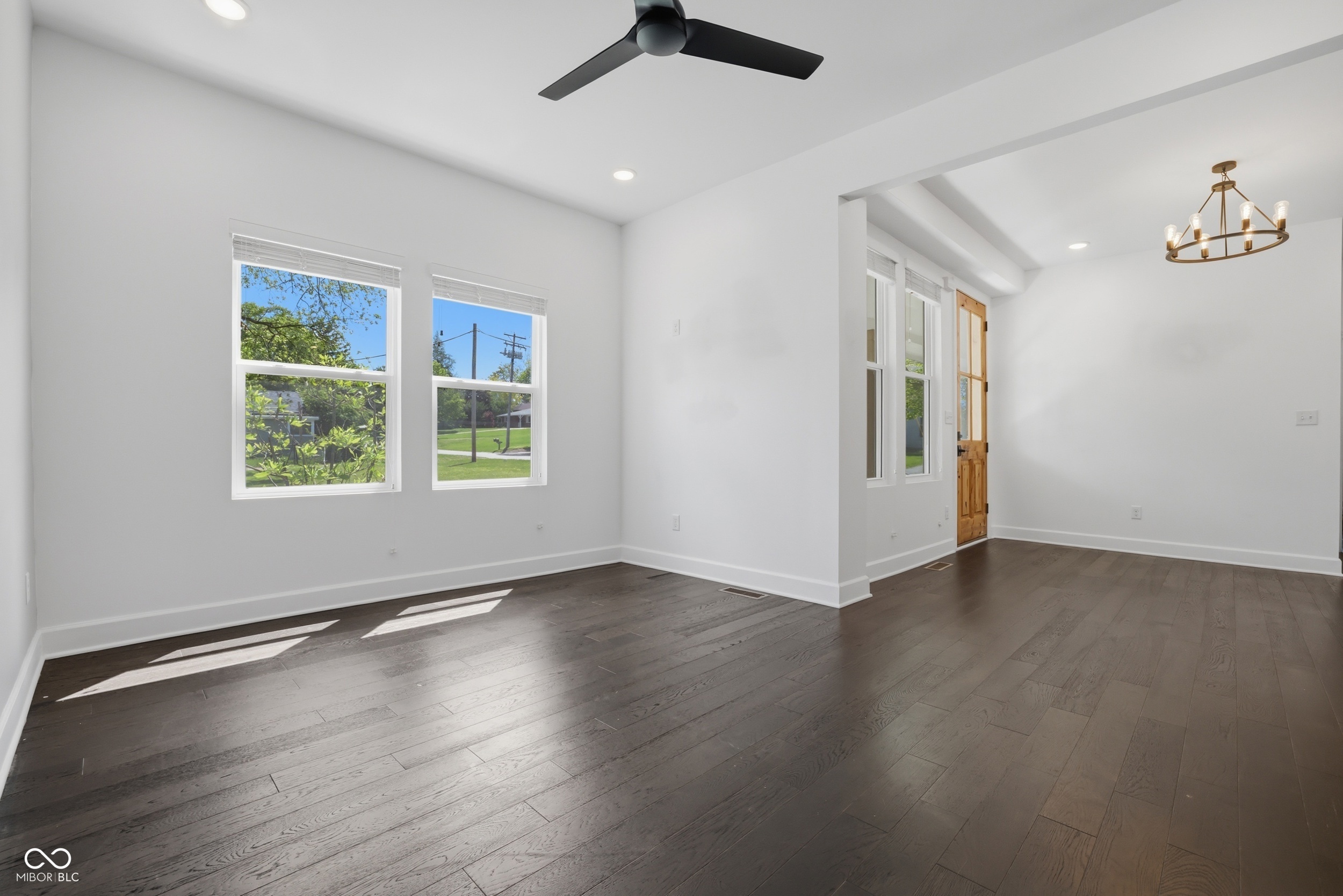 213 E Madison Avenue
