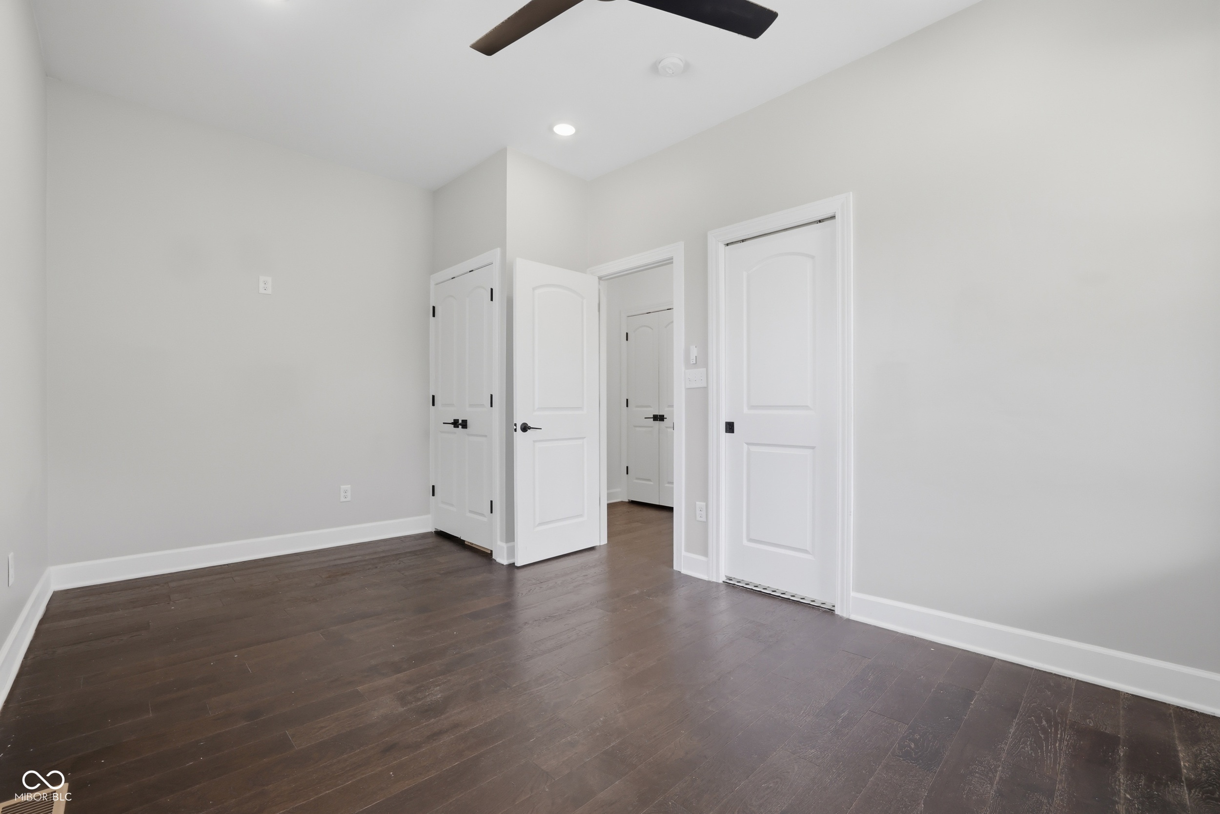 213 E Madison Avenue