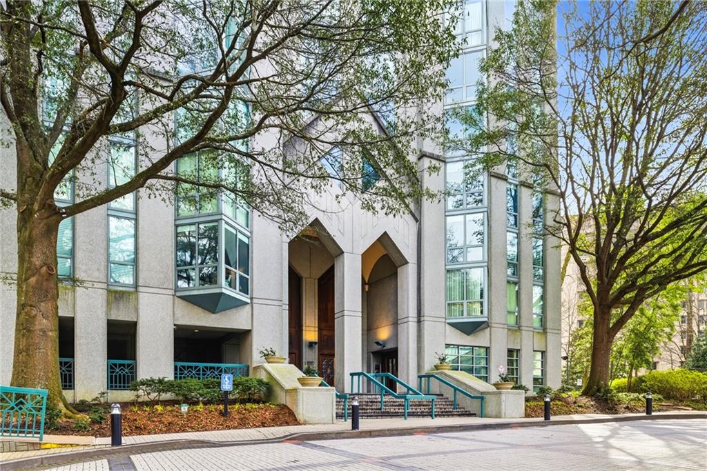 2870 Pharr Court South NW Unit 2001