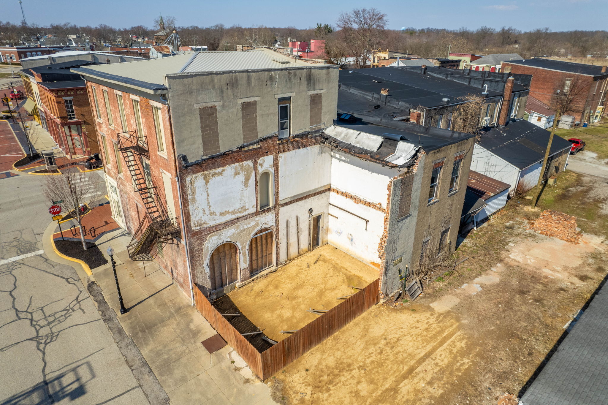 504 E O And M Avenue