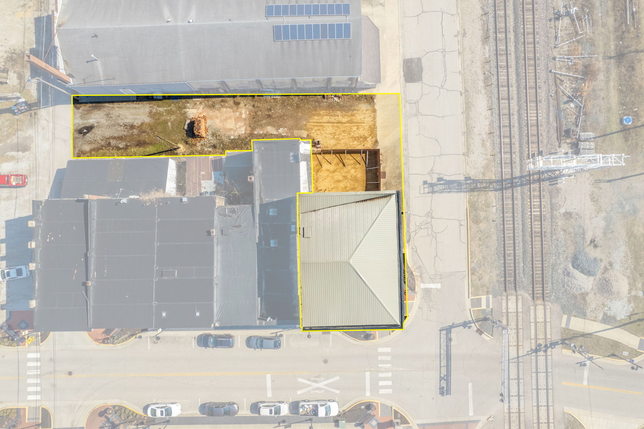 504 E O And M Avenue