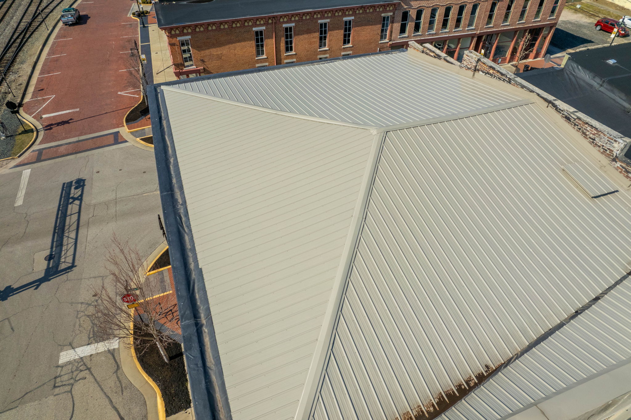 504 E O And M Avenue