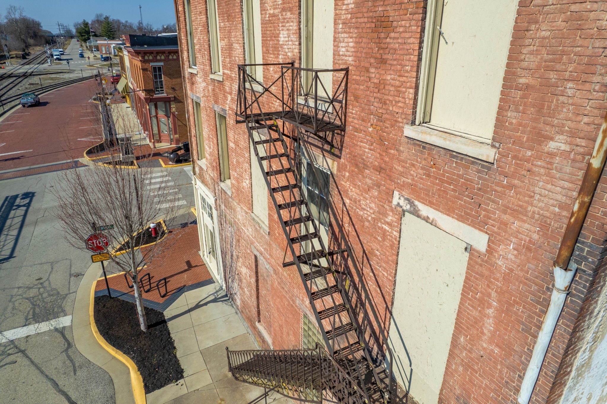 504 E O And M Avenue