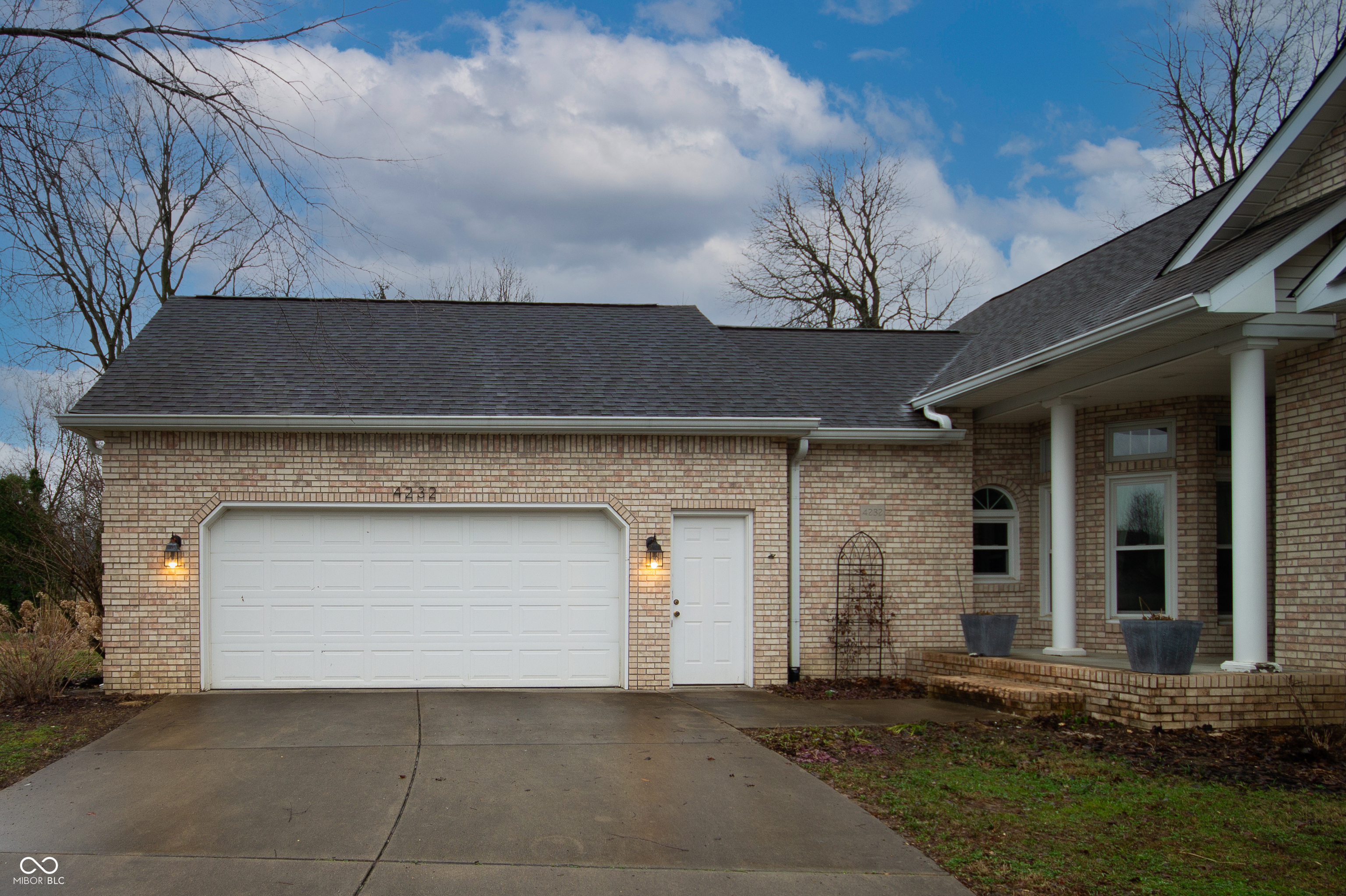 4232 Bunting Lane