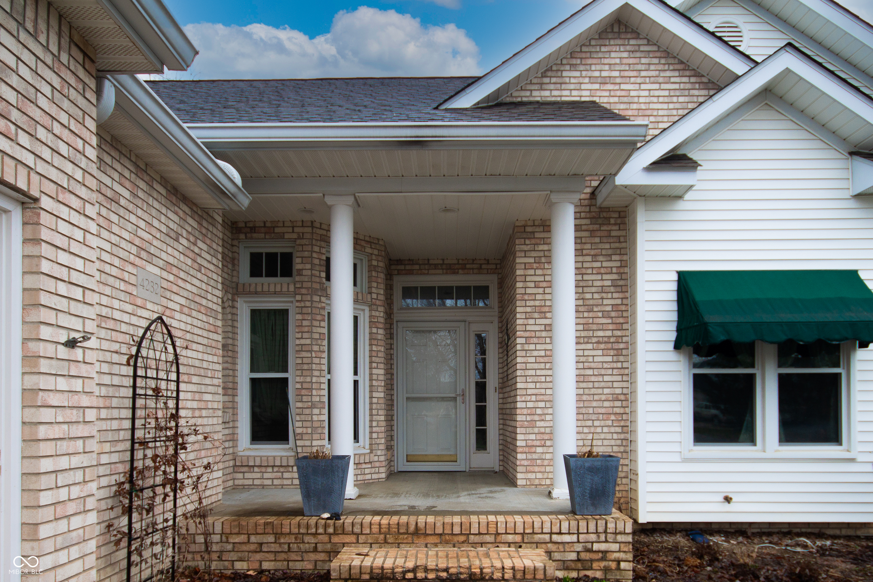4232 Bunting Lane