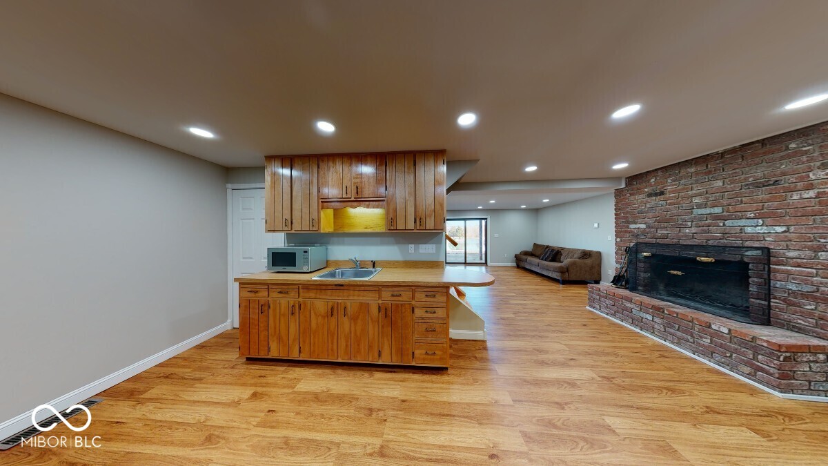 3752 W North Wood Lake Drive