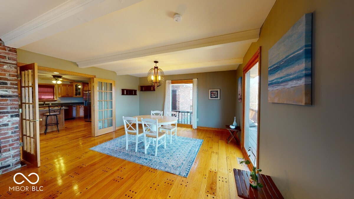3752 W North Wood Lake Drive
