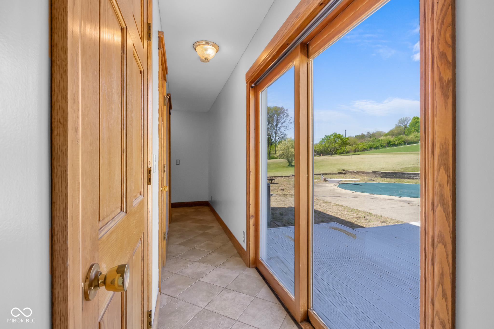776 N Co Rd 850 E