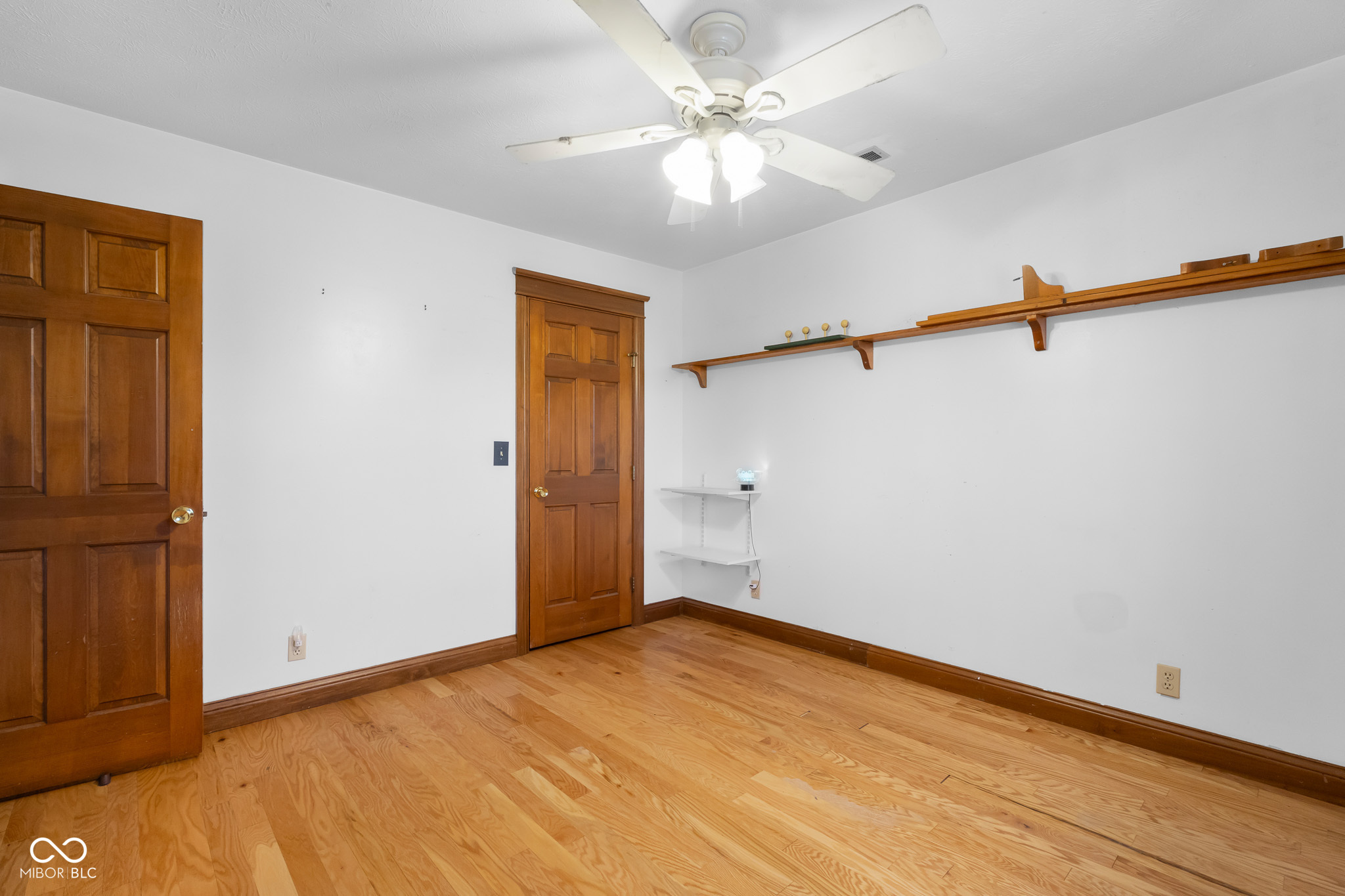 776 N Co Rd 850 E