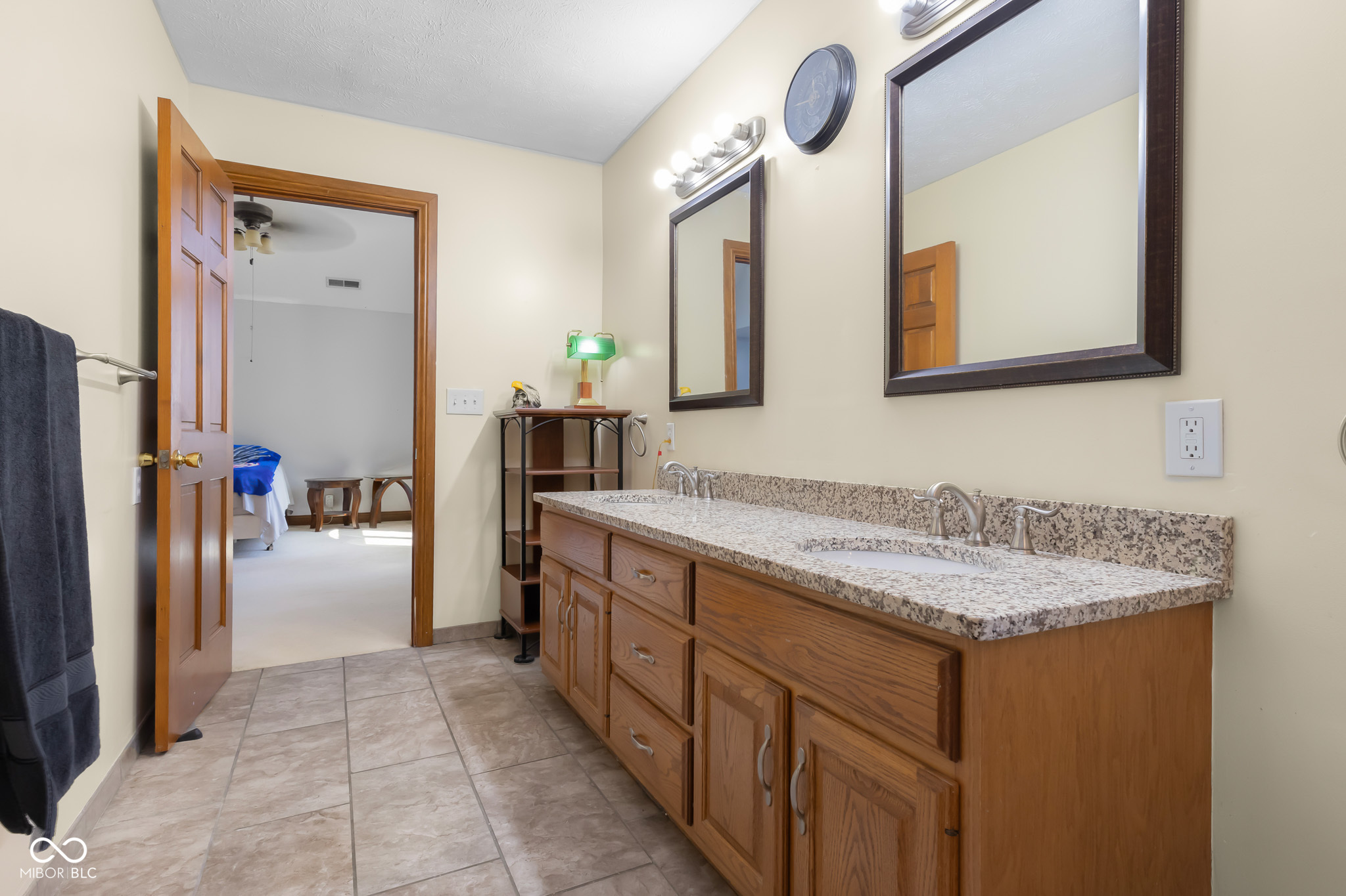 776 N Co Rd 850 E