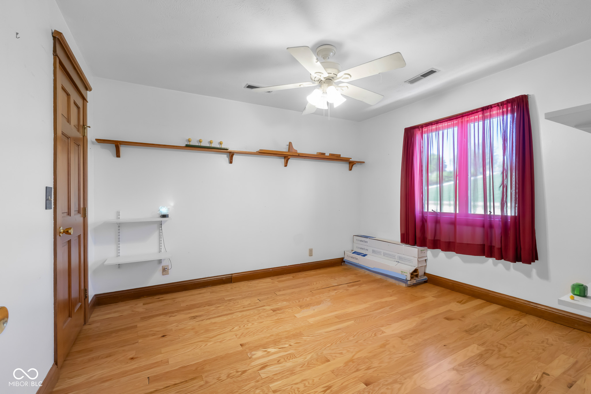 776 N Co Rd 850 E