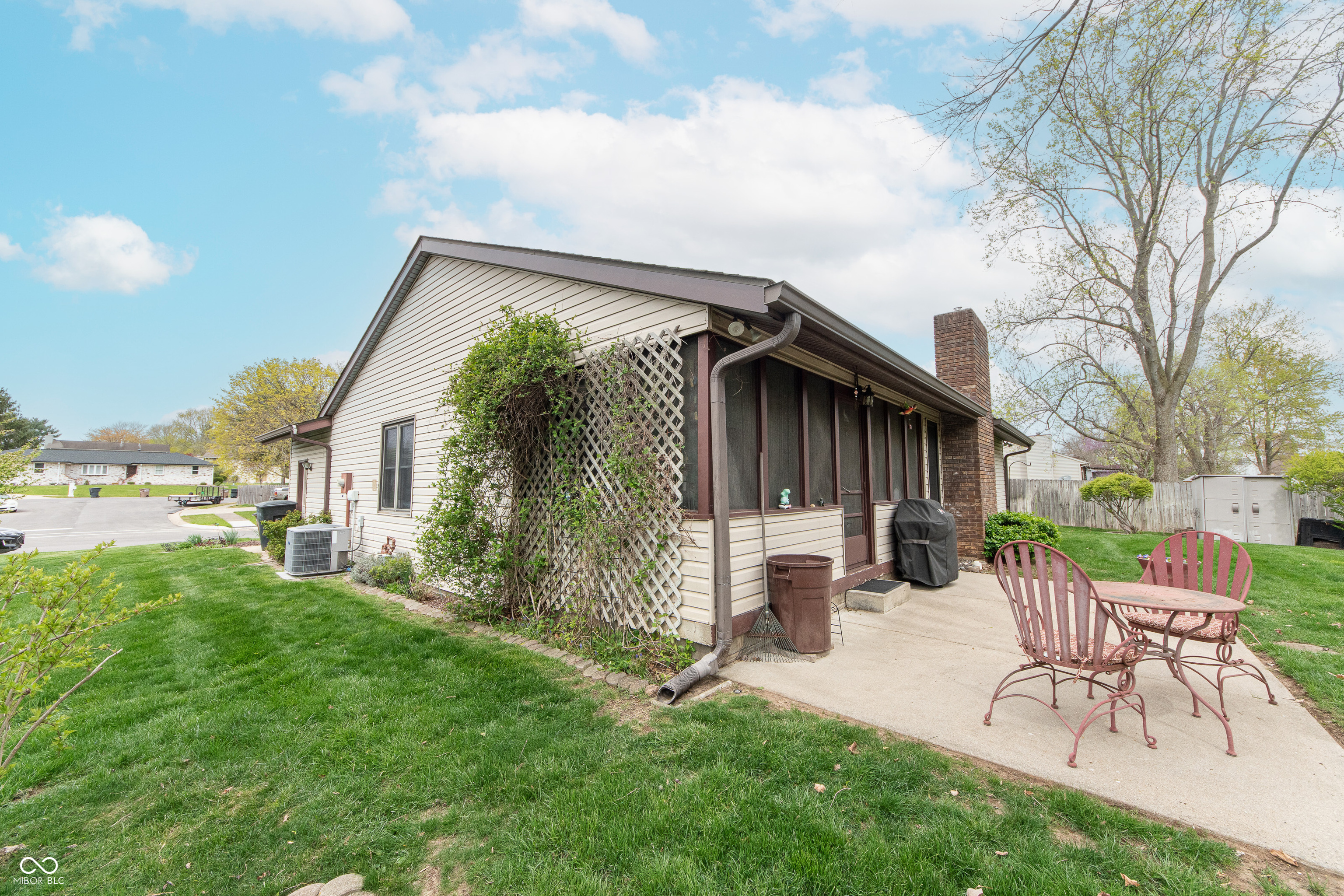3003 Foxpointe Drive