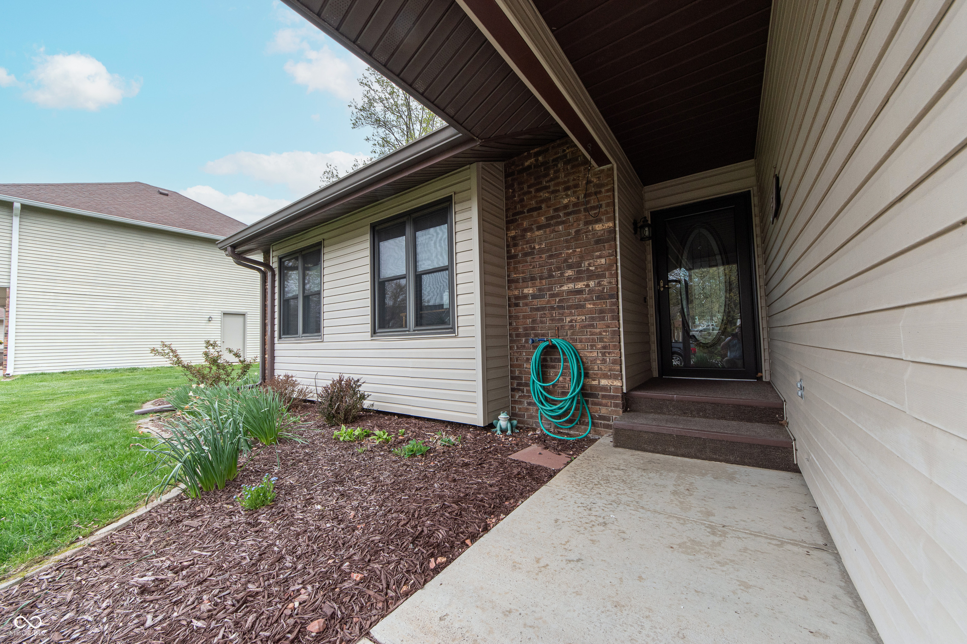 3003 Foxpointe Drive
