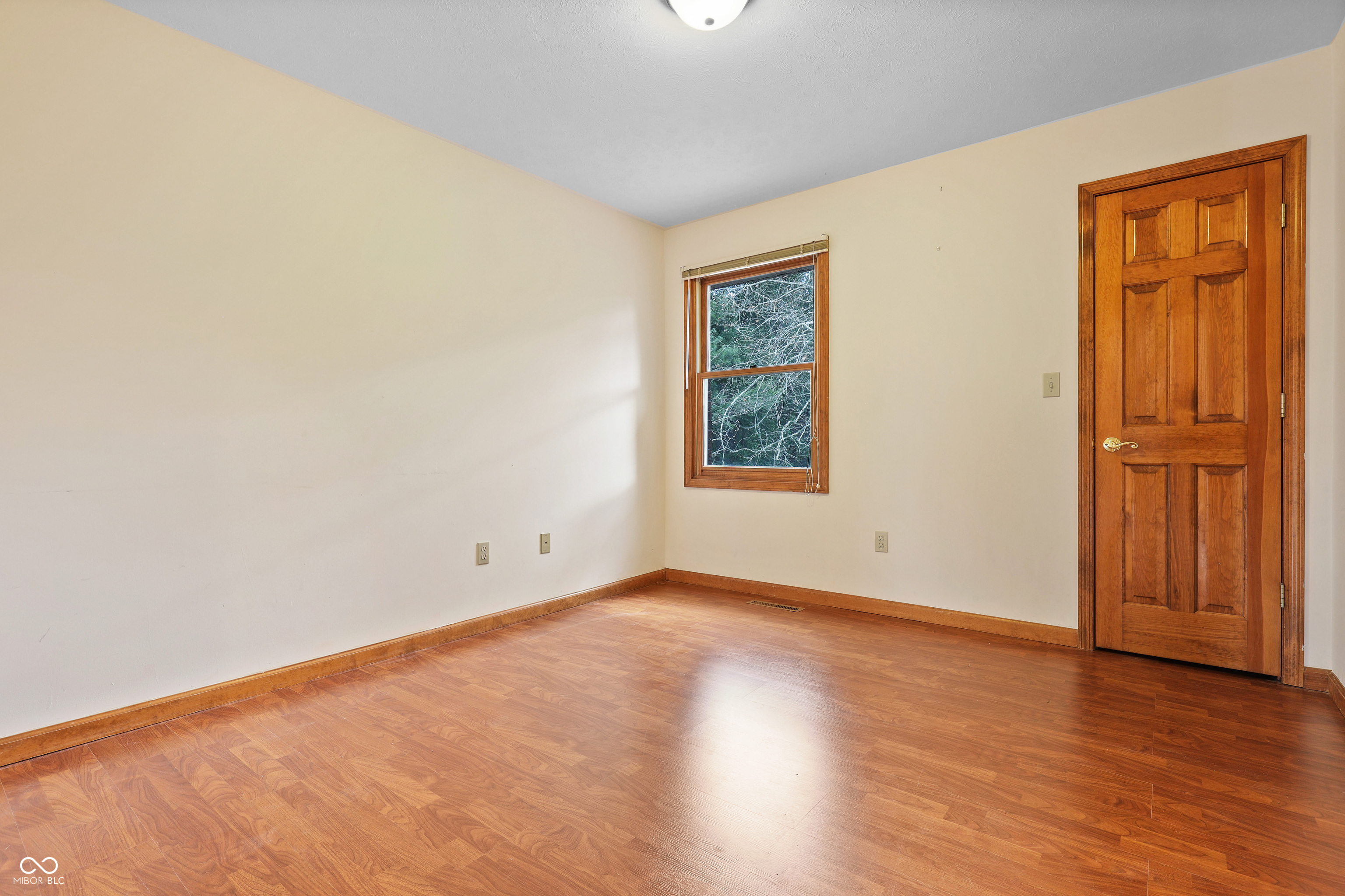 5313 Redbird Drive