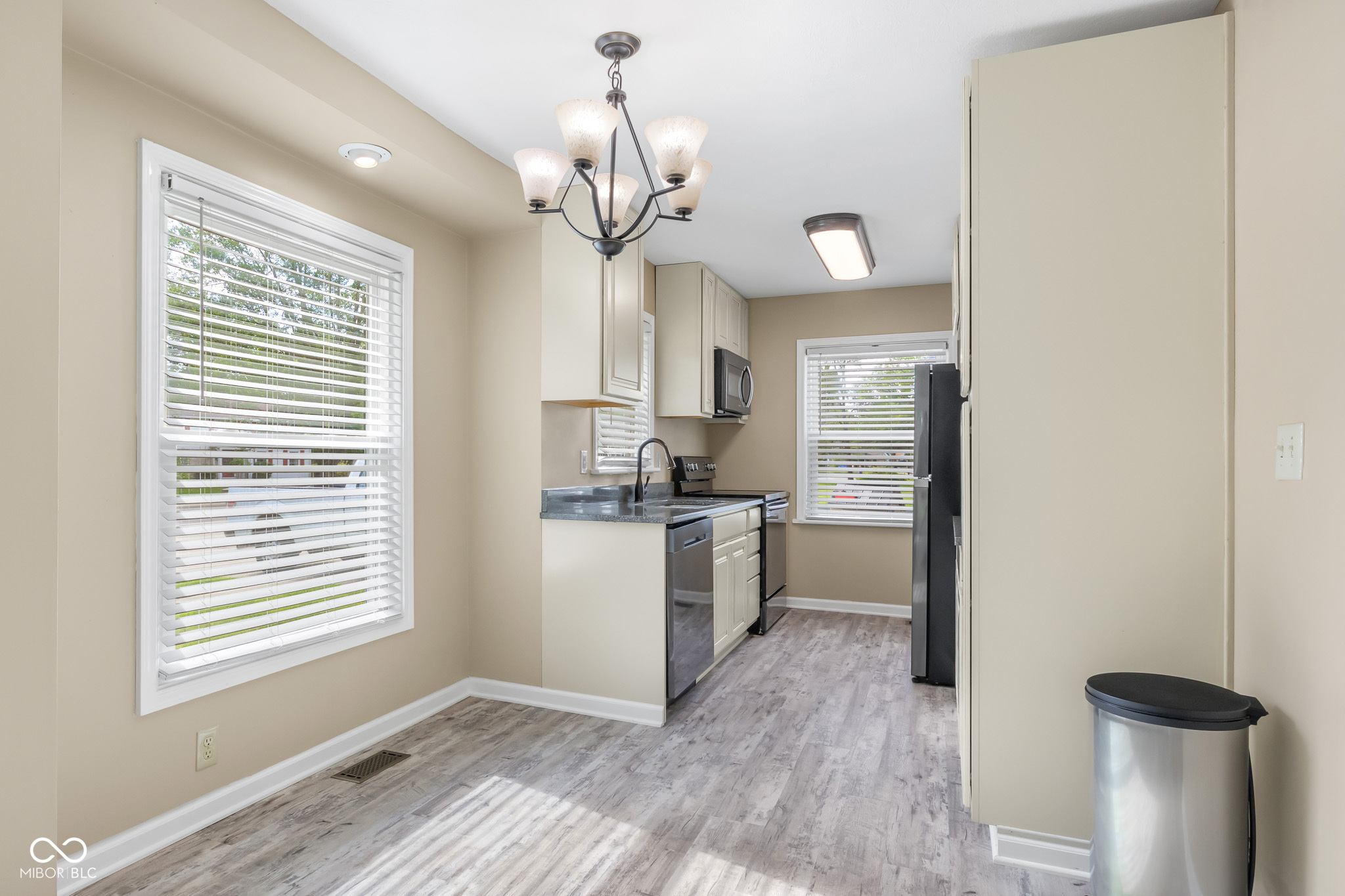 3113 Westenedge Drive