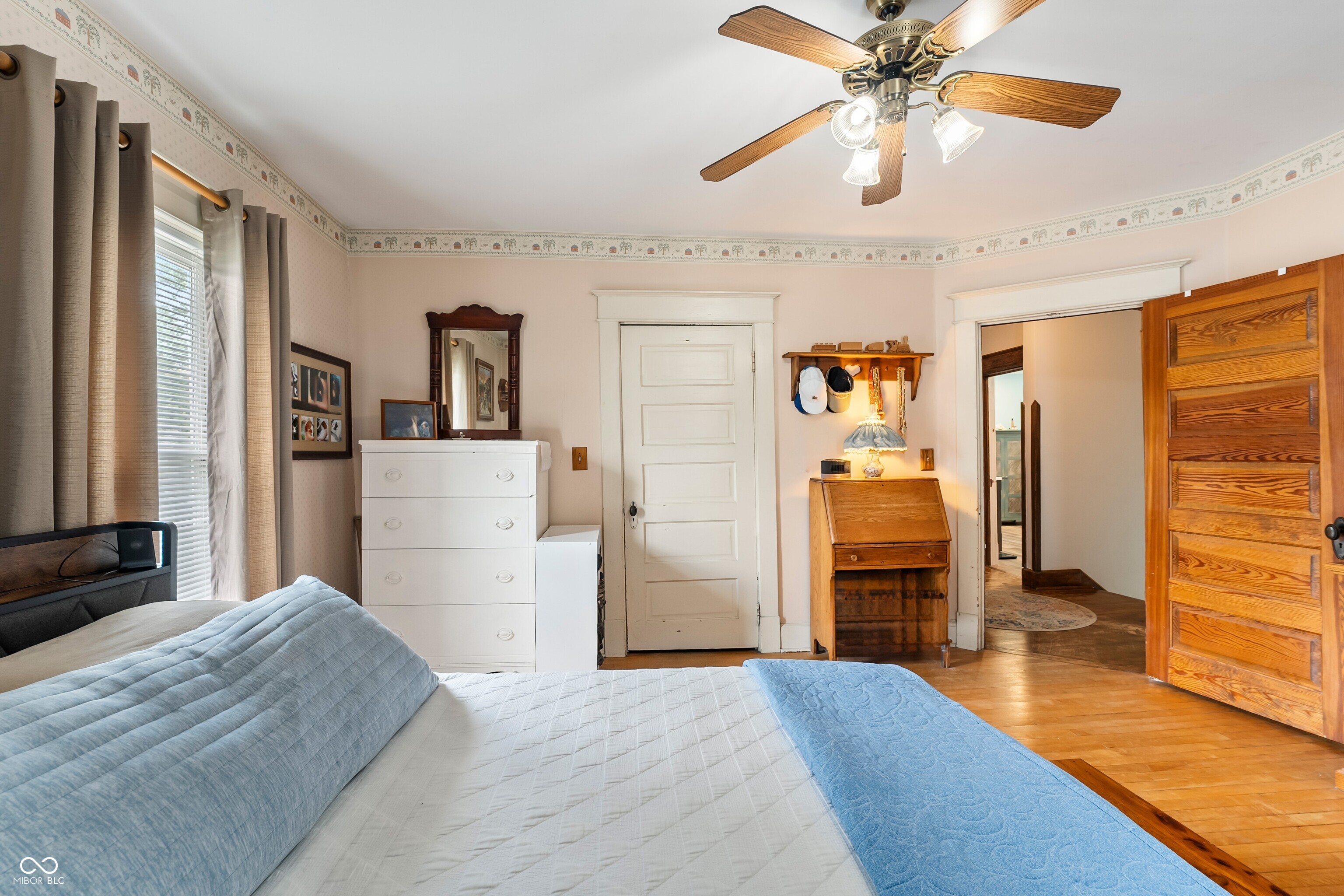 1502 Washington Street