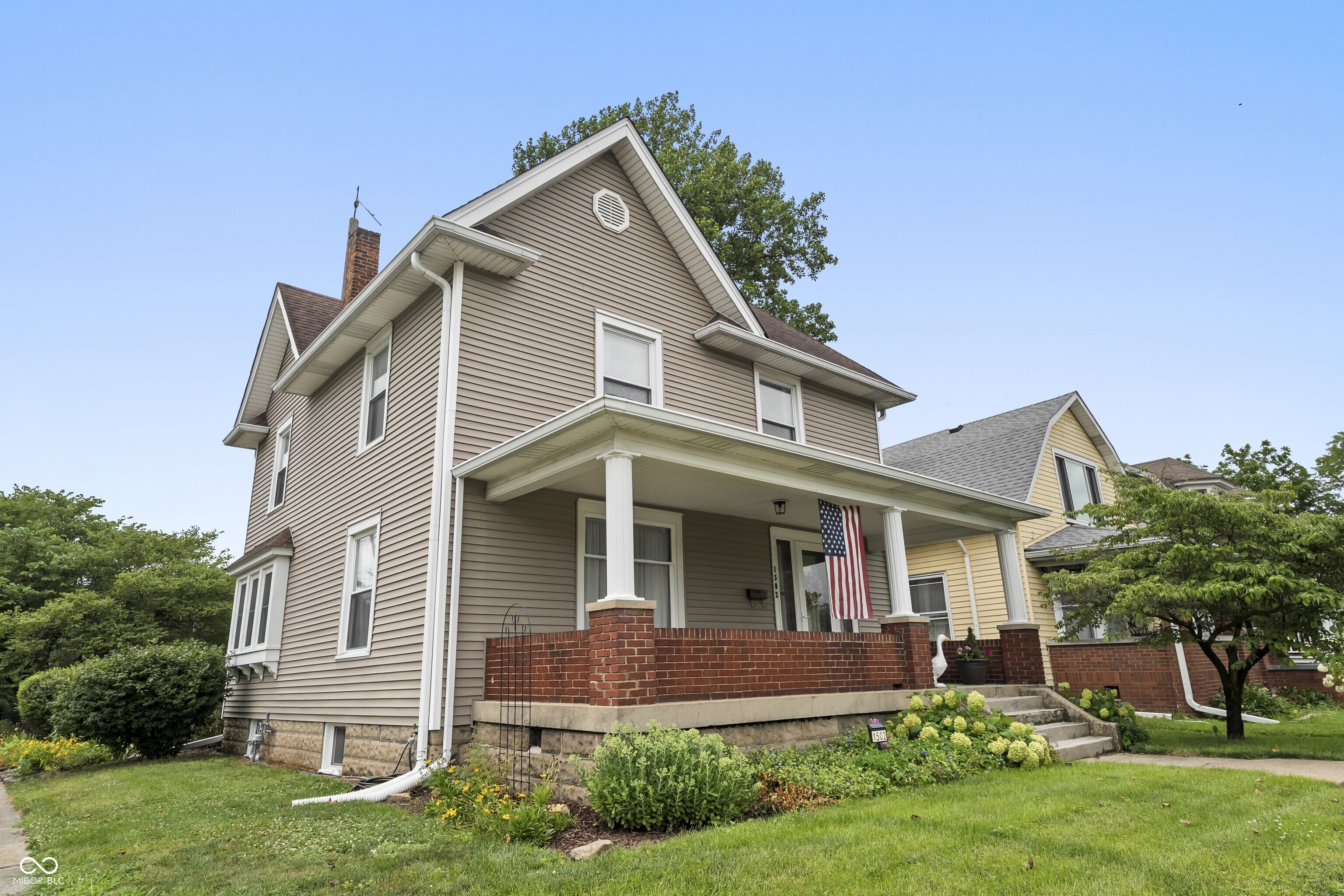 1502 Washington Street