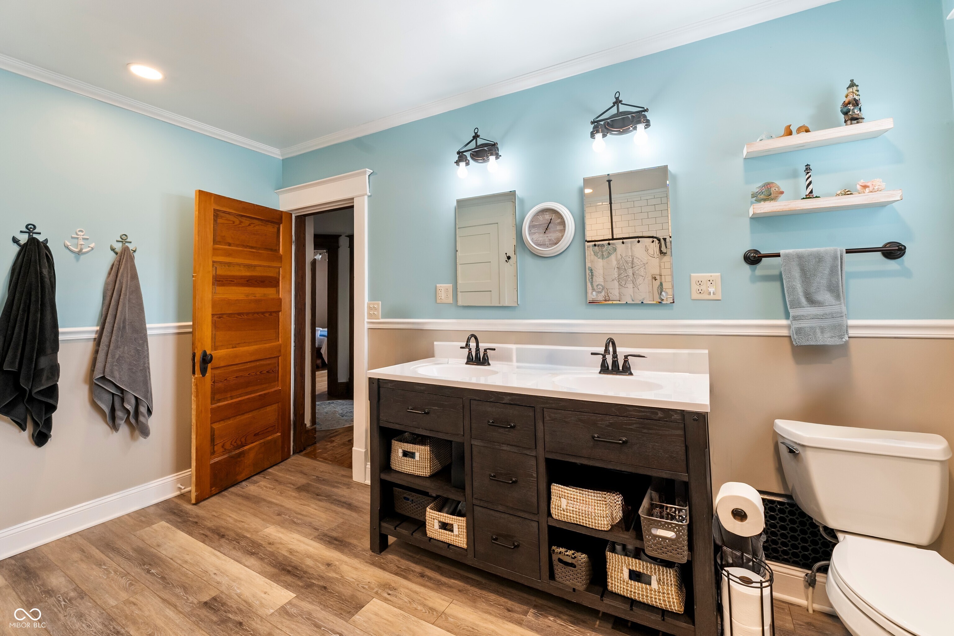 1502 Washington Street