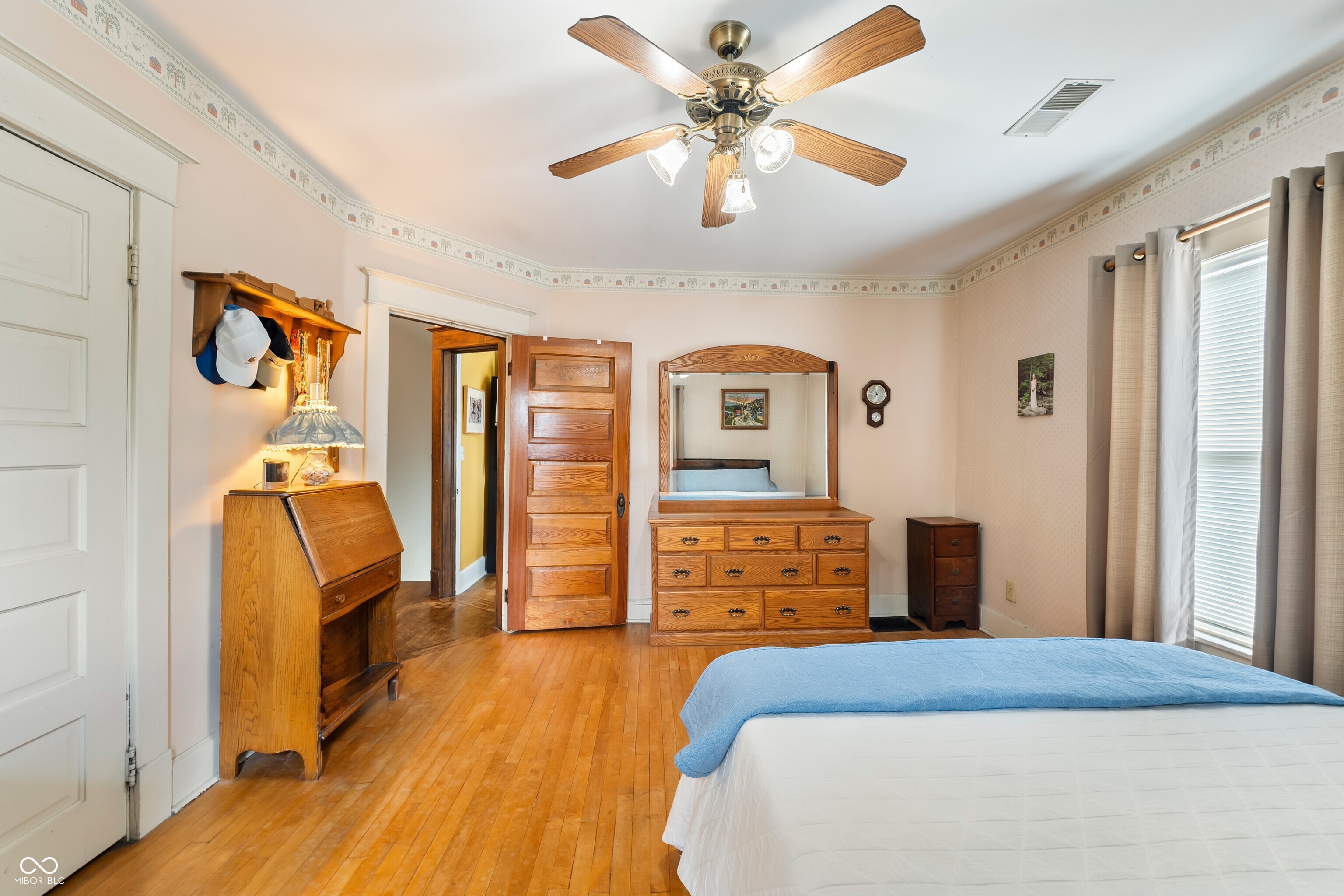 1502 Washington Street