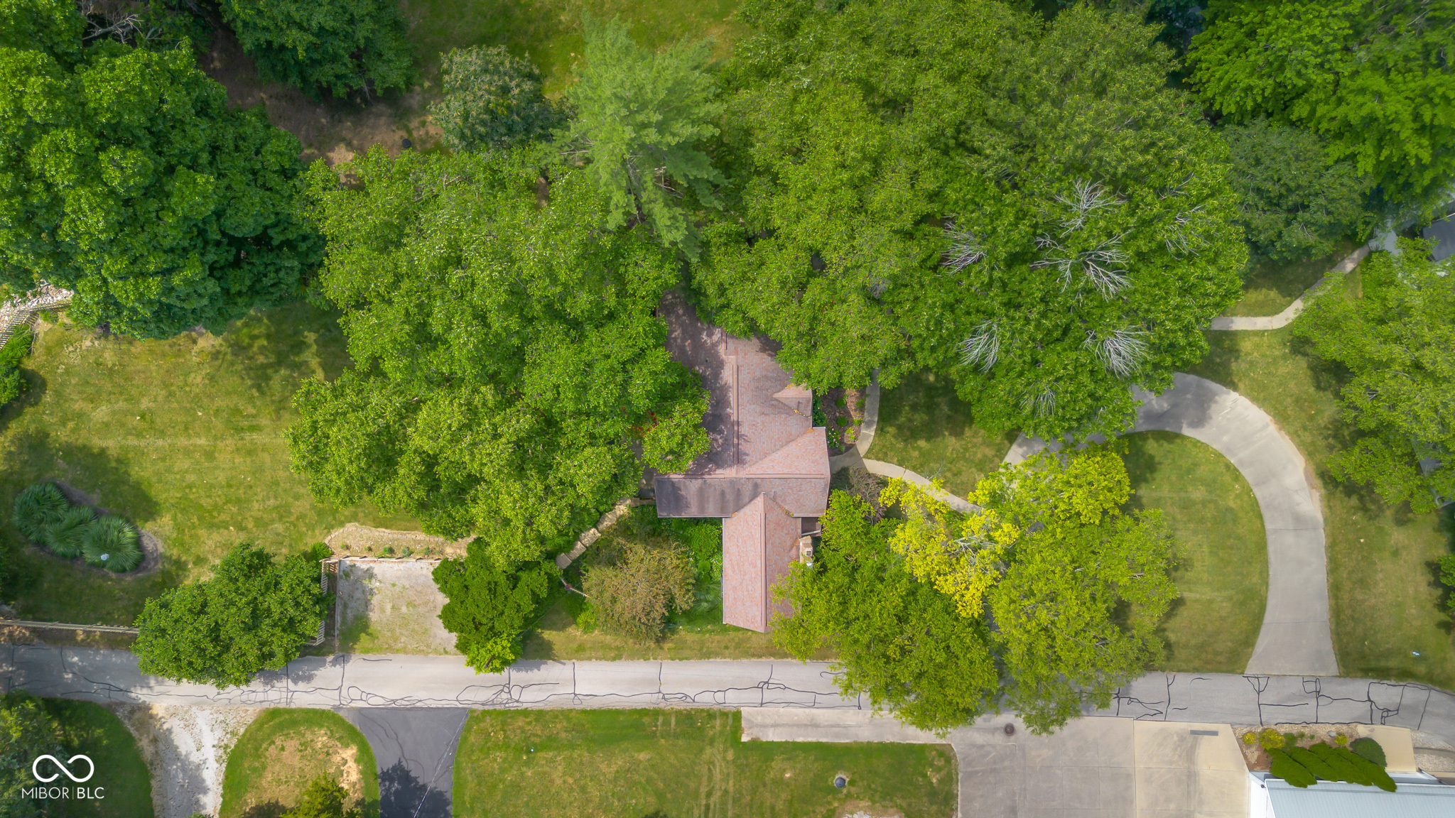 995 E Skyline Drive